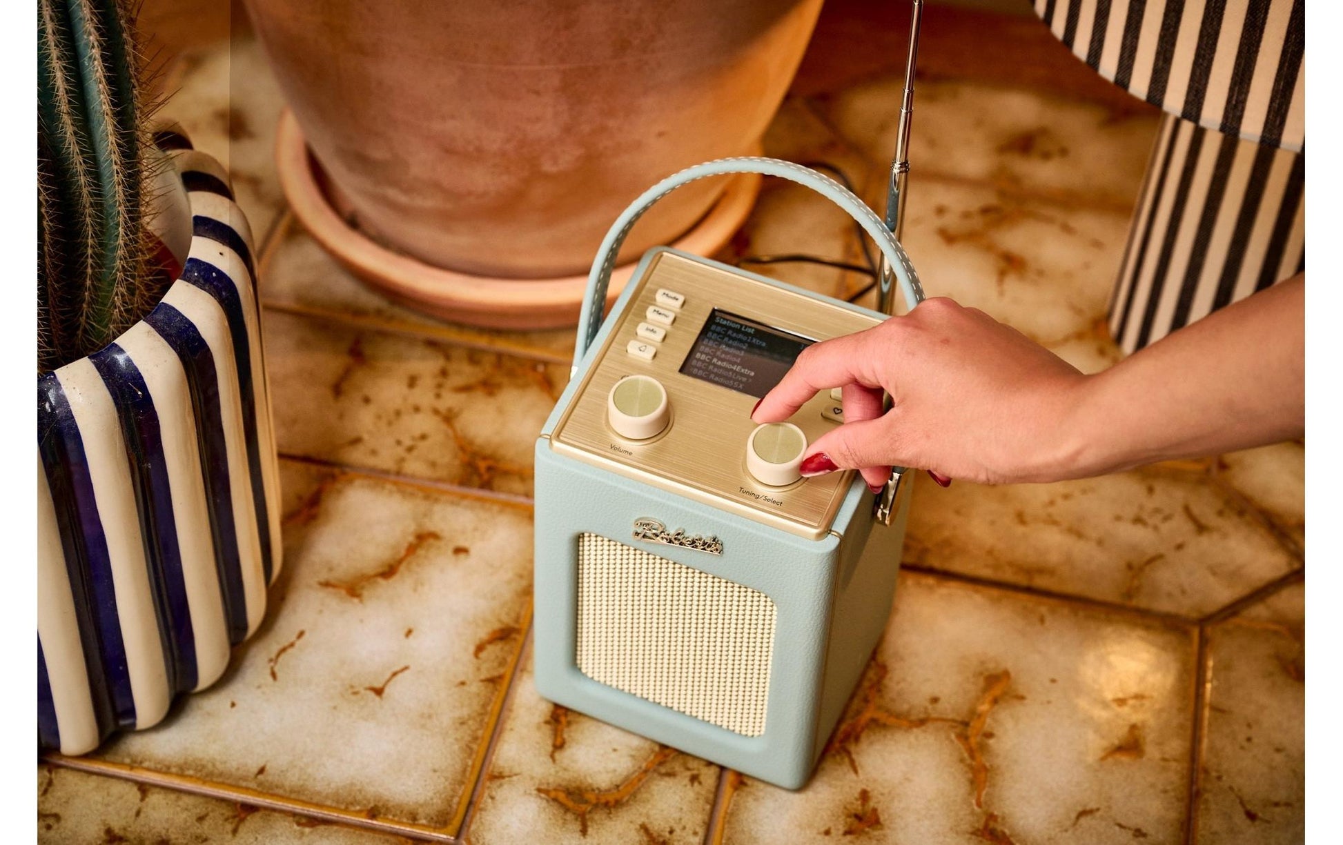 Roberts Radio Roberts Revival Mini 2 – DAB-/Internetradio – Portabel – UKW, Bluetooth – Himmelblau