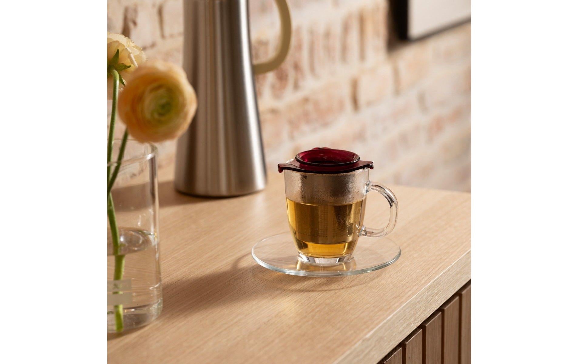 Bodum Teetasse – 350 ml, 10 × 11,5 cm, Borosilikatglas, Bordeaux, mit Edelstahlsieb