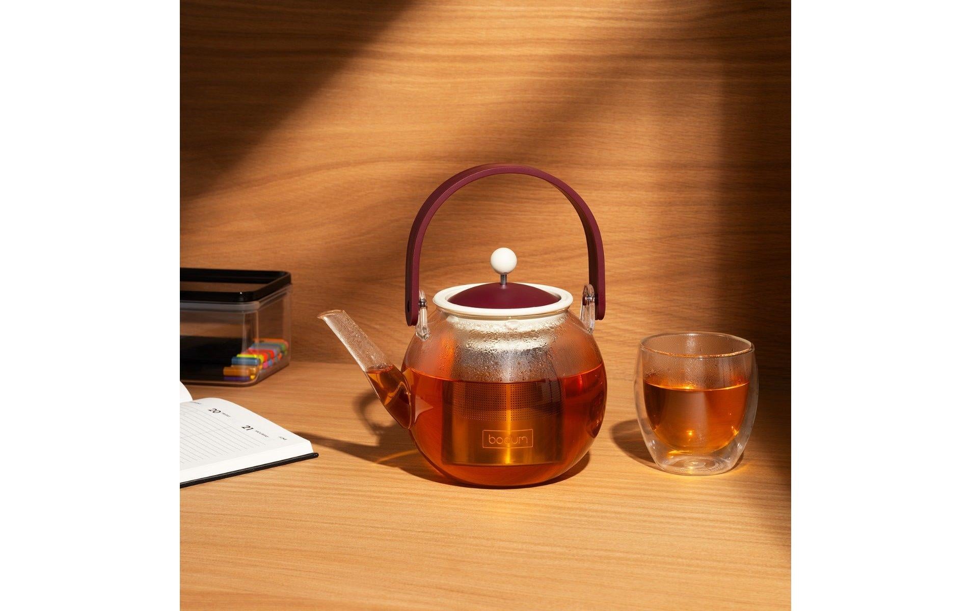 Bodum Assam – Teekanne – 1 l – mit Edelstahlfilter – dunkelrot