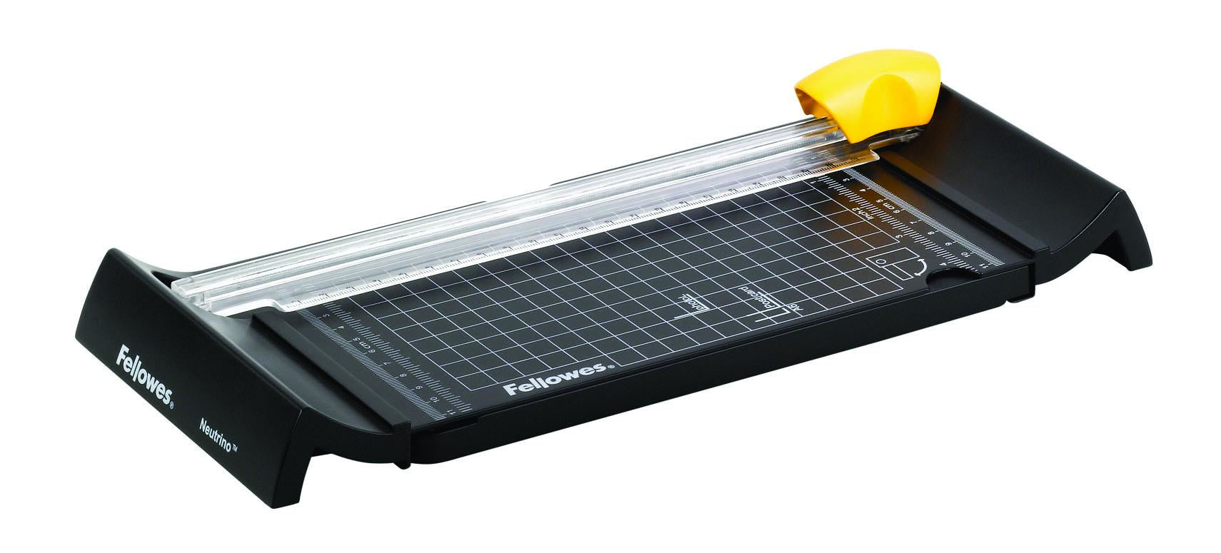 Fellowes Rollenschneider Neutrino – Schnittlänge 240 mm, bis A5, 5 Blatt