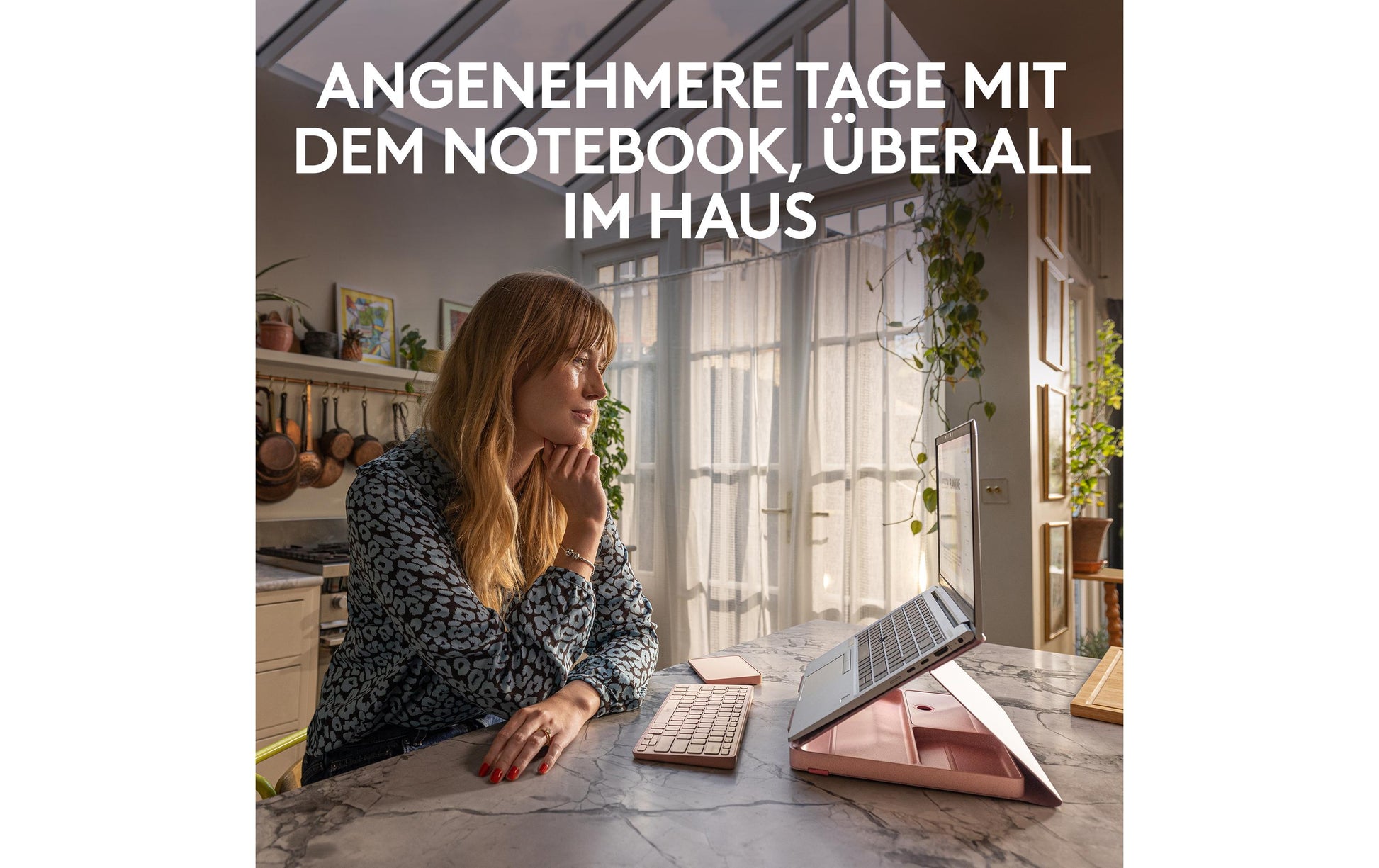 Logitech Casa Laptop-Ständer – für Notebooks bis 17", bis 7,5 kg – Hellrosa