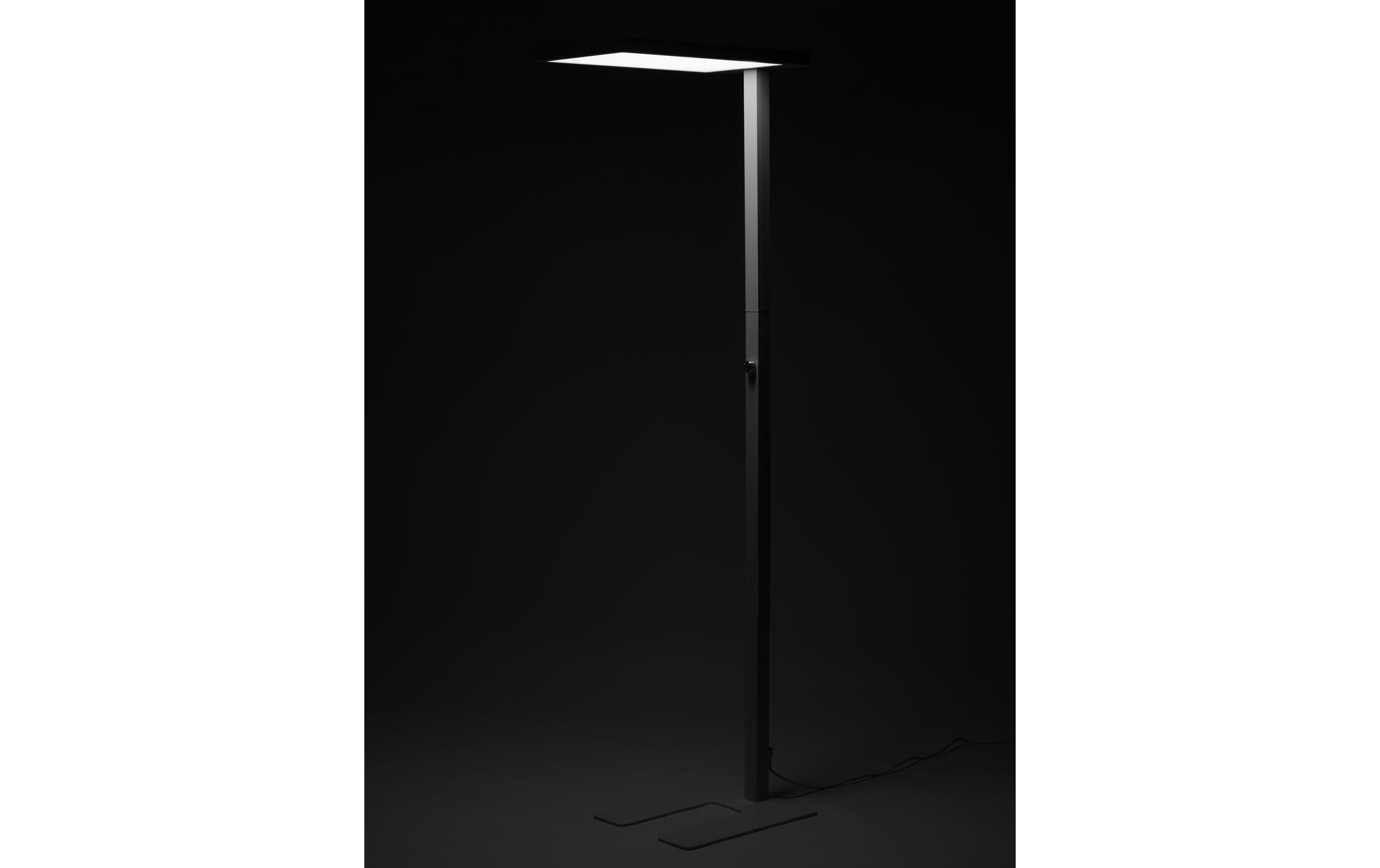 Office Focus Stehleuchte LYS4000 – 4000 lm, 4000 K, dimmbar, 191 cm – Weiss