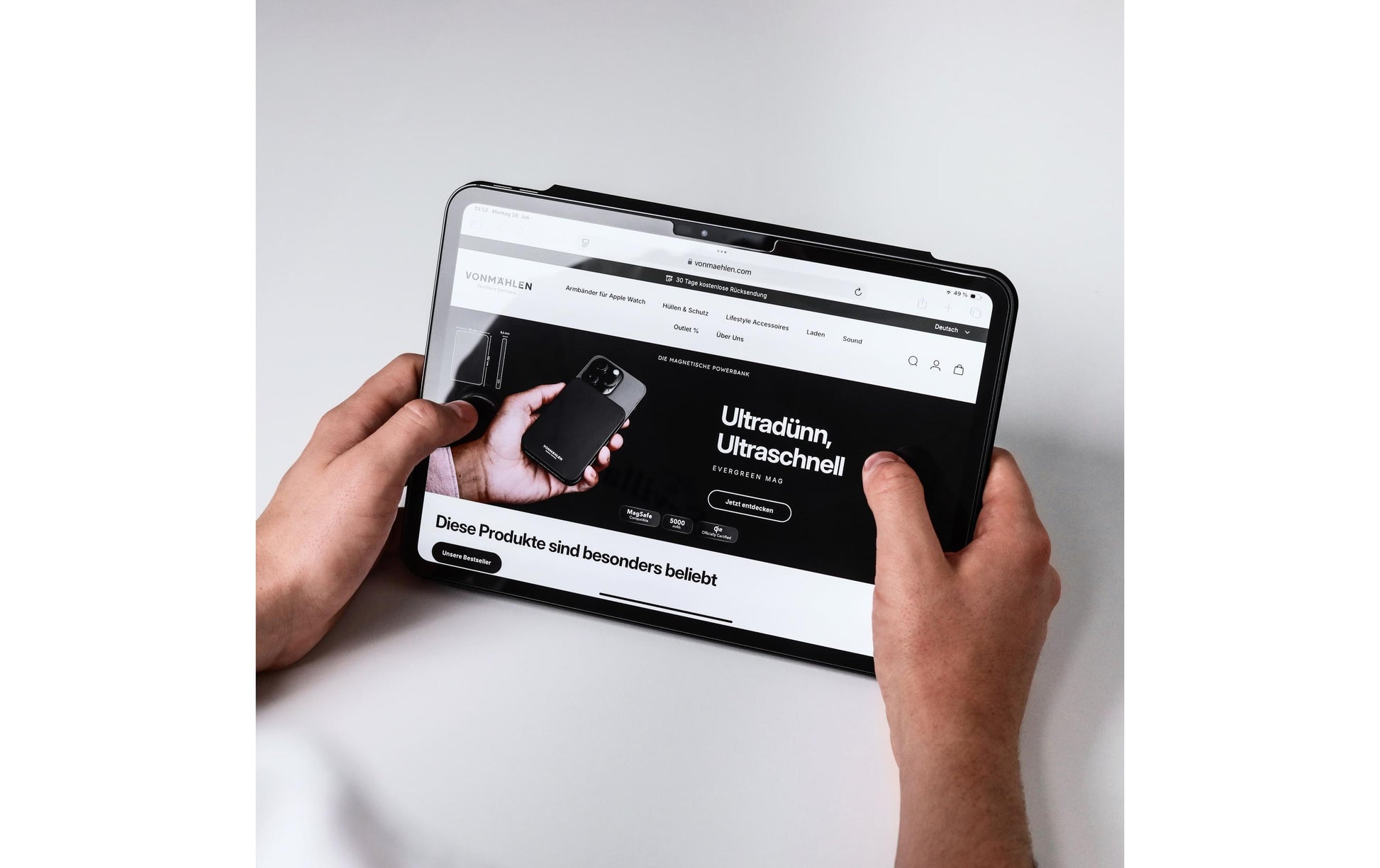Vonmählen Foldable Folio Tablet-Hülle für iPad Pro 13" (M4, 2024) – Schwarz