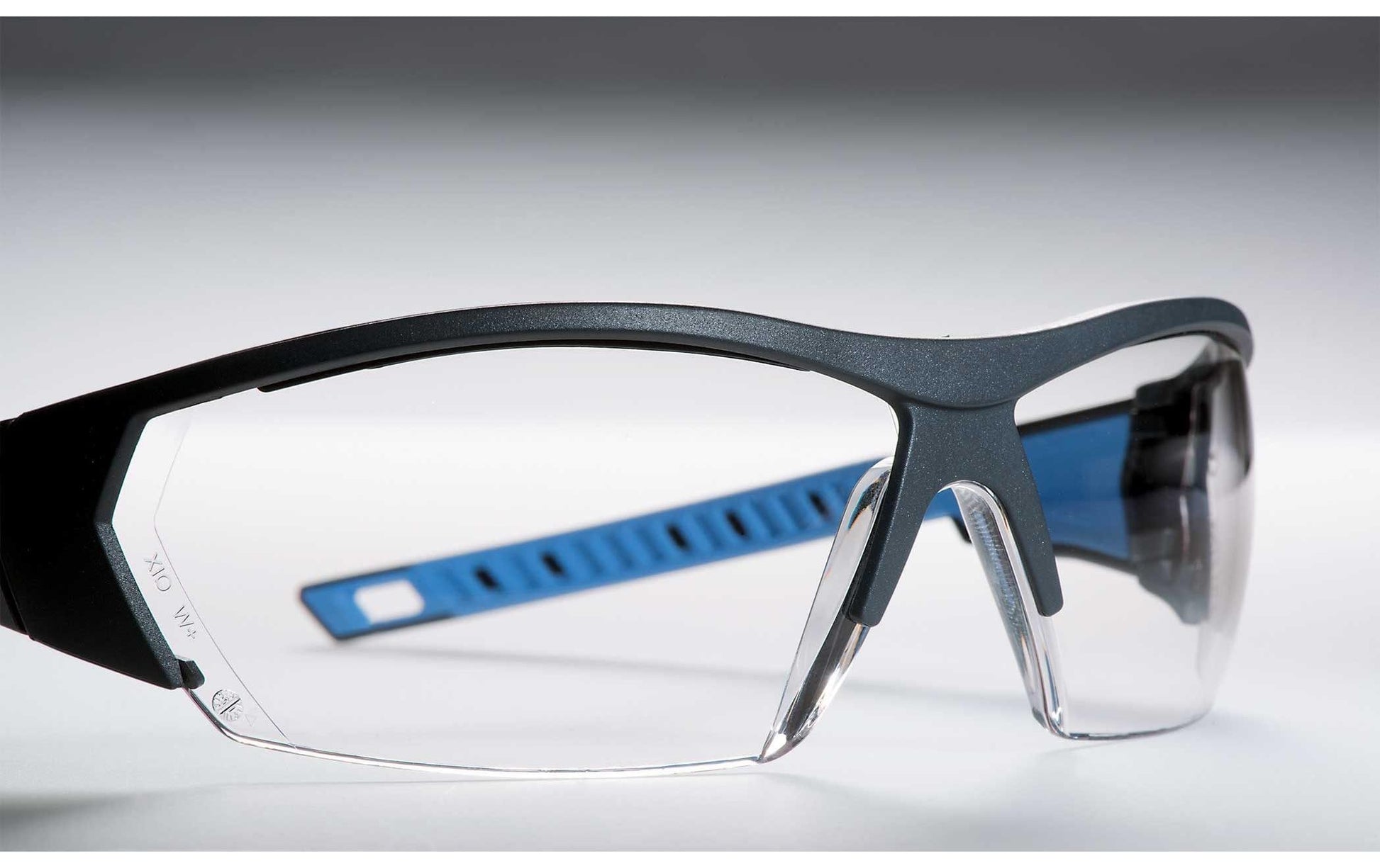 Uvex Schutzbrille i-works – grau, beschlagfrei, kratzfest, UV-Schutz