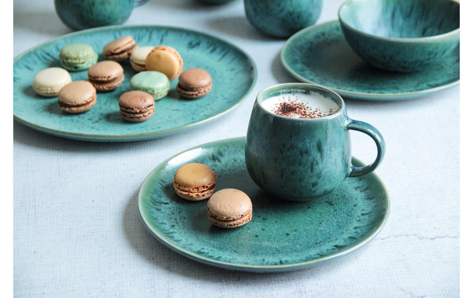 Mäser Carellia Speise-Service – 8-teilig, Ø 22,5 cm, Keramik, Blau, spülmaschinenfest, mikrowellengeeignet