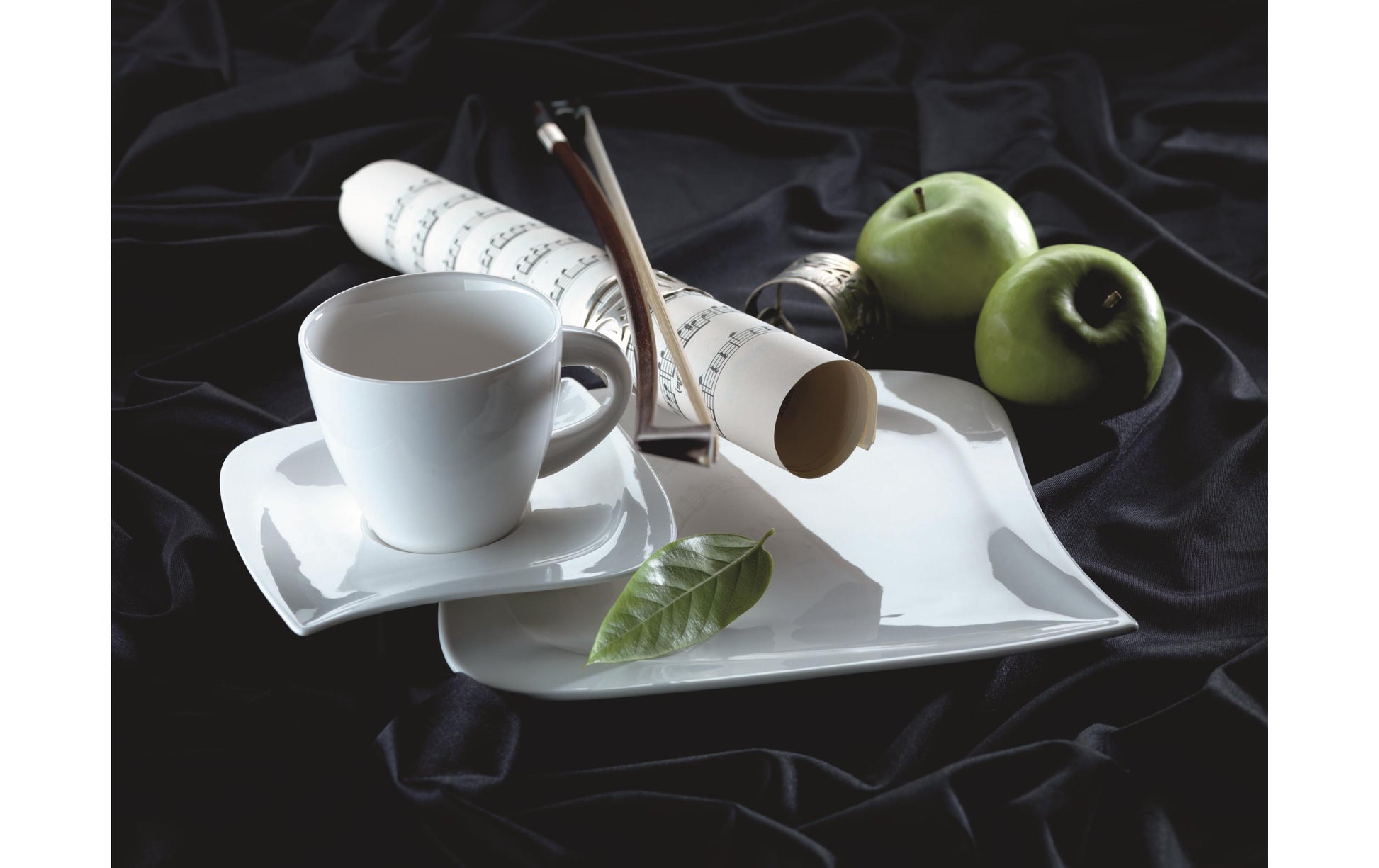 Mäser Kaffeeservice LA MUSICA – 18-teiliges Set, Porzellan, weiss, spülmaschinenfest, mikrowellenfest