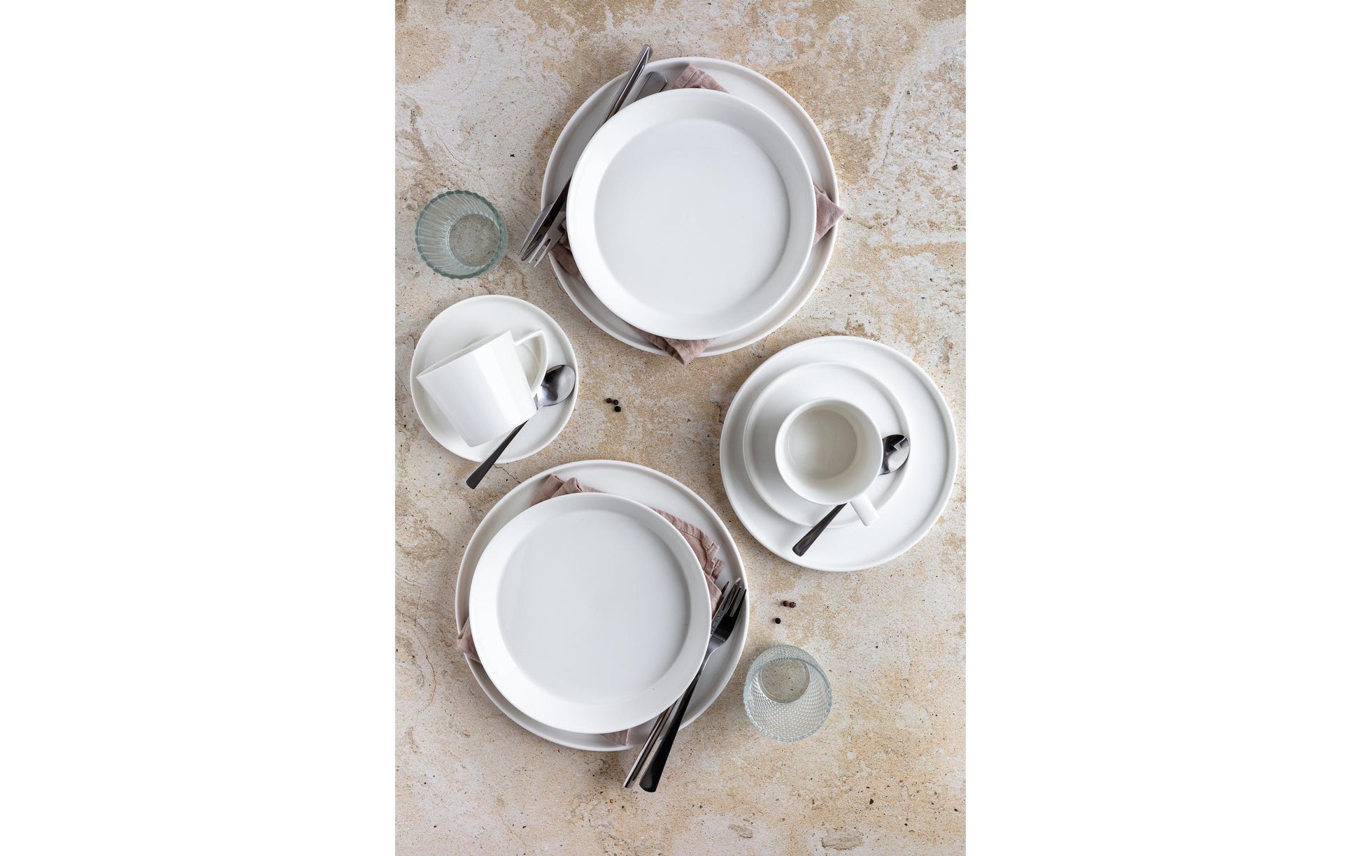 Mäser Frühstücks- & Dessertteller SITA – 18-teiliges Set, Porzellan, spülmaschinenfest, mikrowellengeeignet