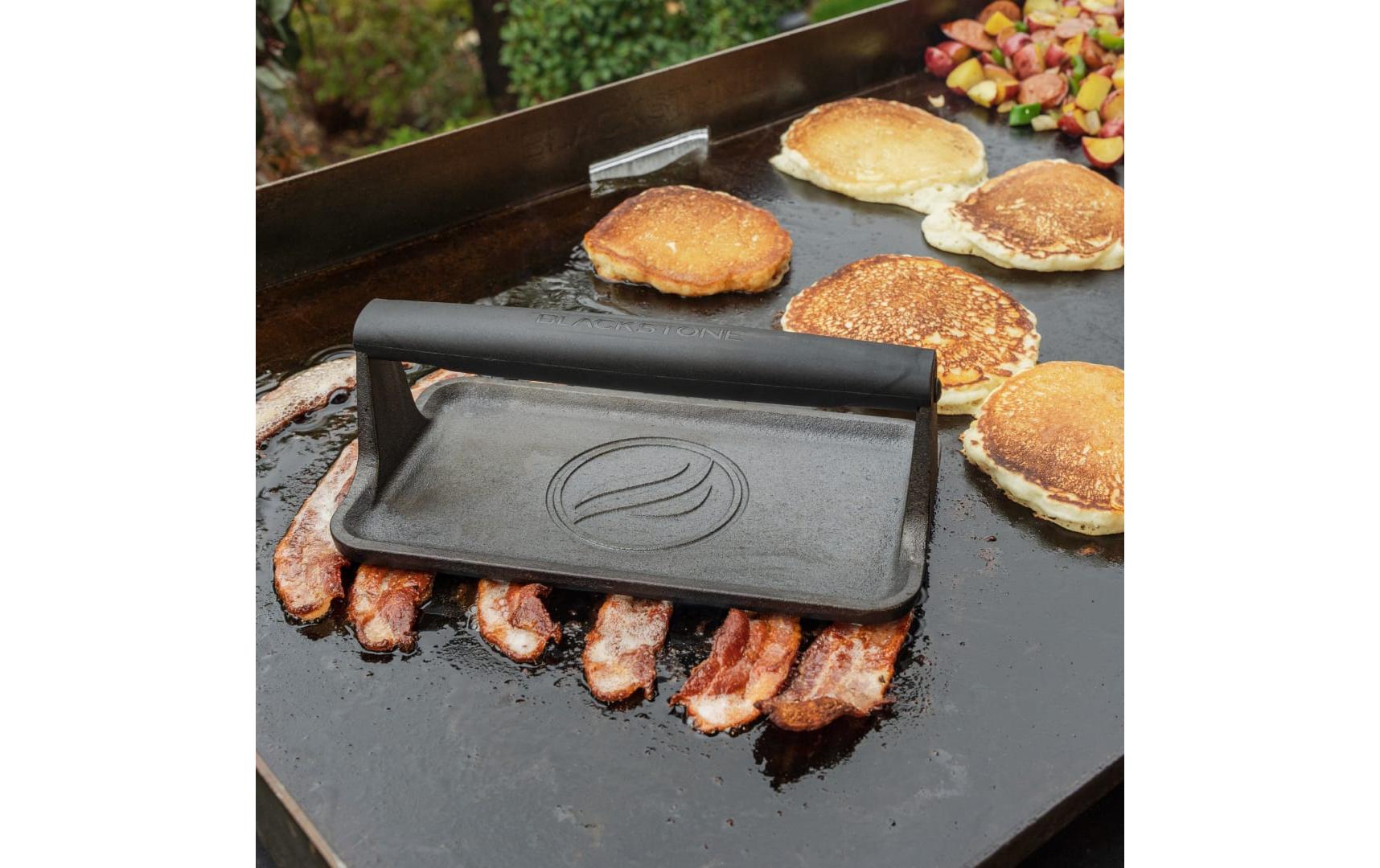 Blackstone Burgerpresse 5553EU – Eckig – für Grill, Gusseisen, Schwarz