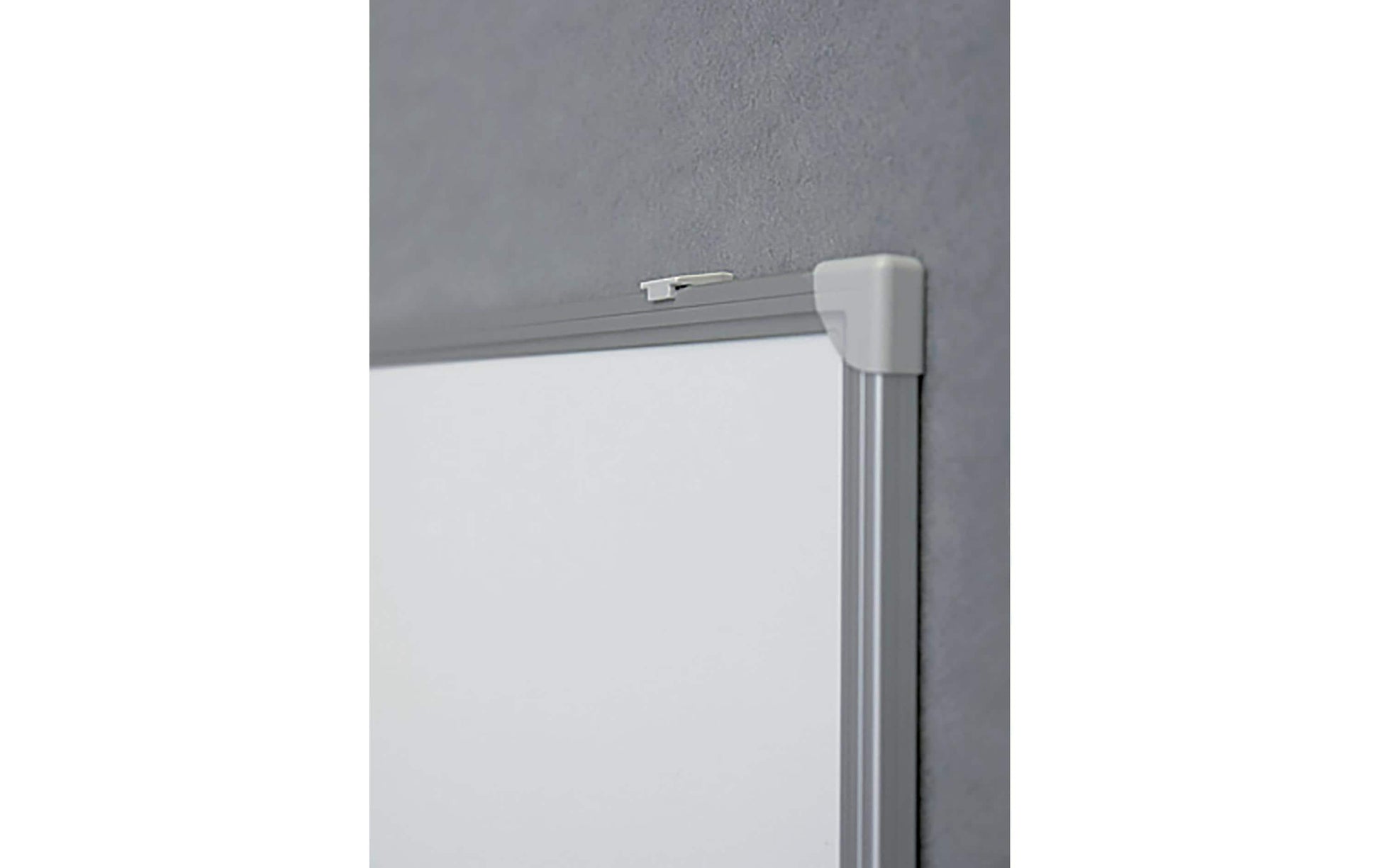 Franken Whiteboard – 60 × 45 cm, lackierter Stahl, magnetisch, Alu-Rahmen, Wandmontage, inkl. Stiftablage