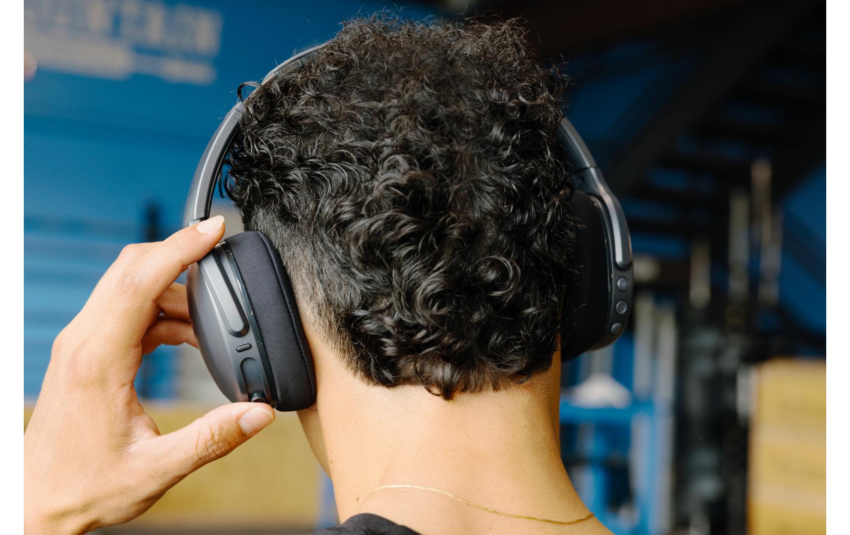 Skullcandy Crusher 540 – Over-Ear Headset – Kabelgebunden, Geschlossen – Schwarz – bis 40 h