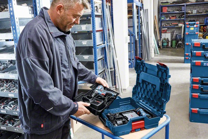 Bosch Professional L-BOXX 136 Systemkoffer – leer, Klickverschluss, blau/rot, ABS, B 442 × H 151 × T 357 mm