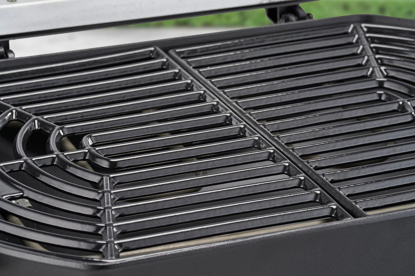 Trisa Elektrogrill Grill Force 2200 – 2200 W, Kochfläche 52 × 33 cm, 1 Brenner – Schwarz/Silber