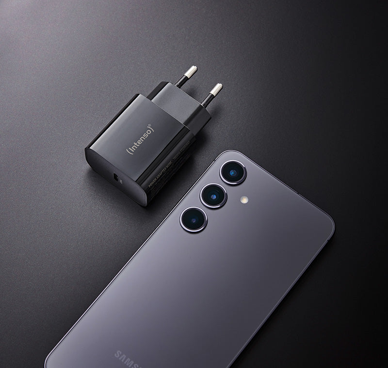 Intenso W20C USB-Ladegerät 20 W – USB-C×1 – für Smartphones und Tablets – Schwarz