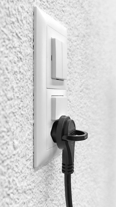 Steffen Verlängerungskabel T12–T13, 0,25 m, IP20, 1 mm², Winkelstecker – Schwarz