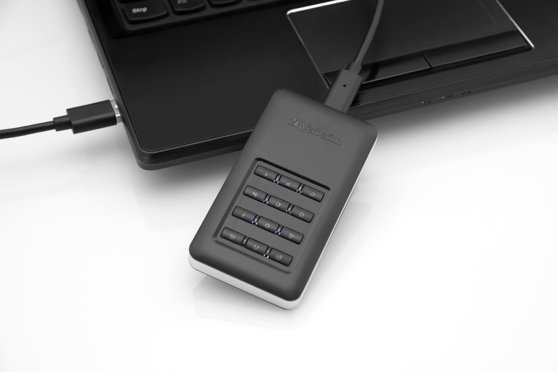 Verbatim Speichergerät – 256 GB, USB 3.0, Kennwortschutz (bis 12 Stellen)