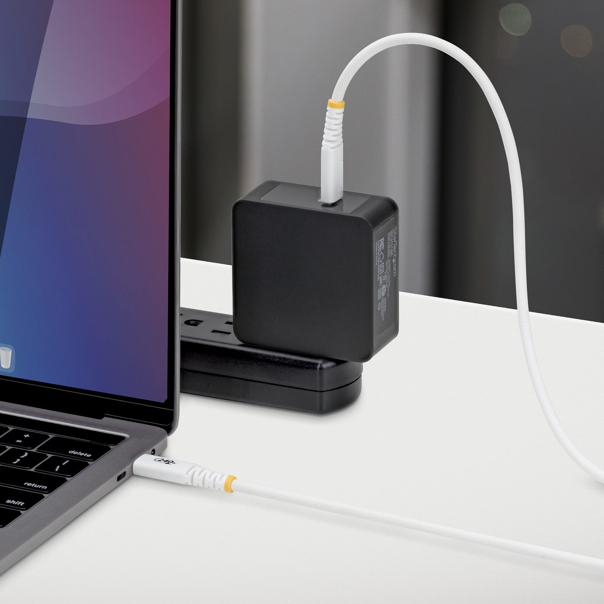 StarTech.com USB-C auf USB-C Kabel – USB 2.0 (480 Mbit/s) – 1 m – PD 240 W – Geflochten – Weiss