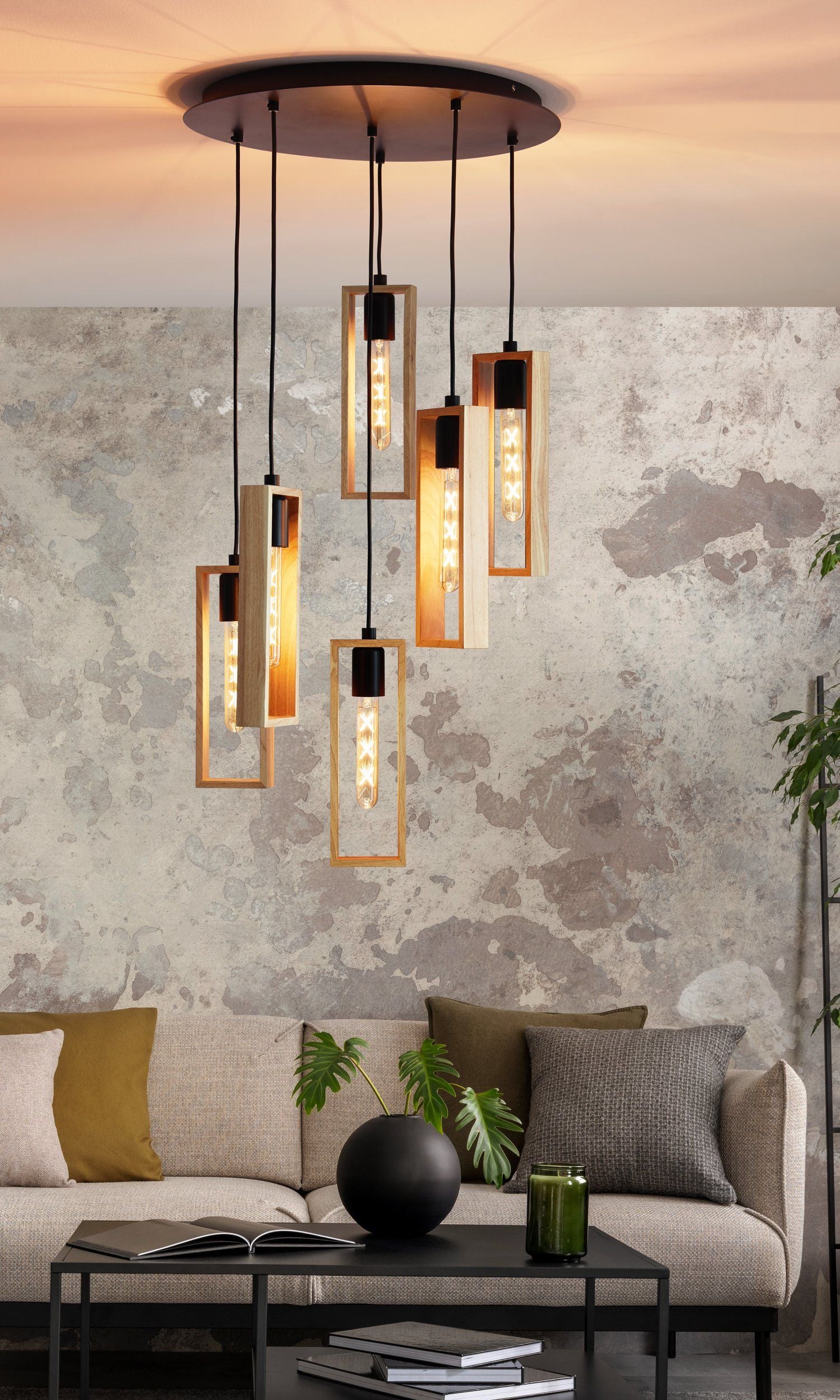 EGLO Hängeleuchte Littleton – Ø 50 × 150 cm, 360 W, dimmbar, schwarz/holz, E27, exkl. Leuchtmittel