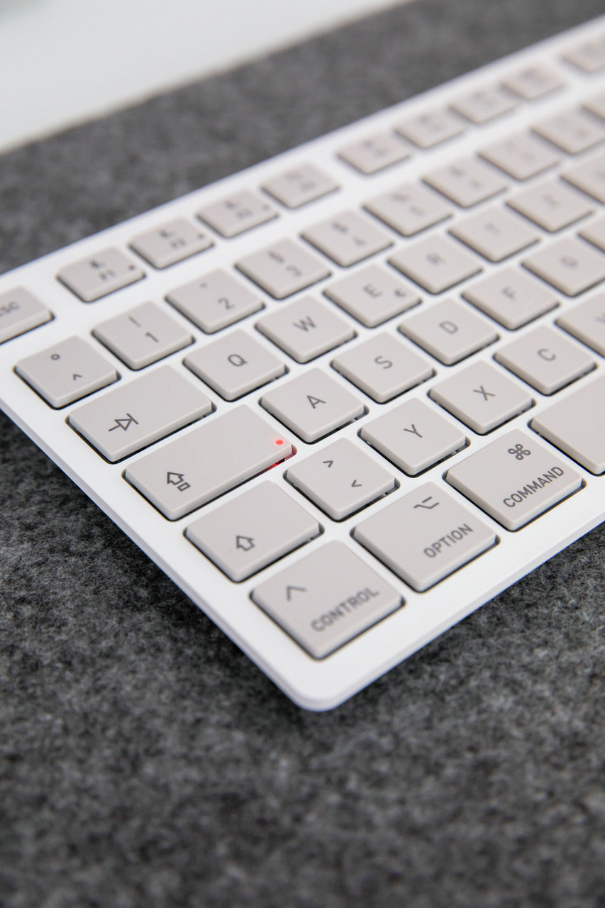 CHERRY KW 7100 Mini – Tastatur, kabellos (Bluetooth), FR-Layout (FR), Weiss – für macOS