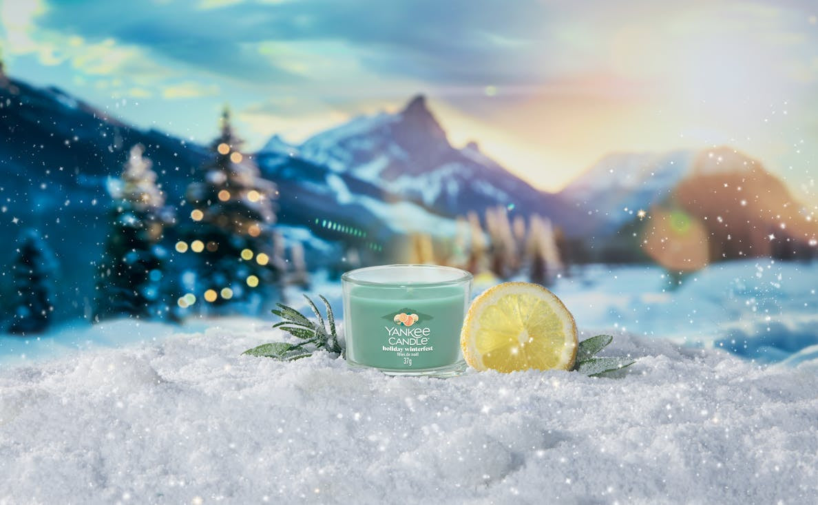 Yankee Candle Duftkerze – Tanne – Ø 5,4 × 4,5 cm – ca. 10 h