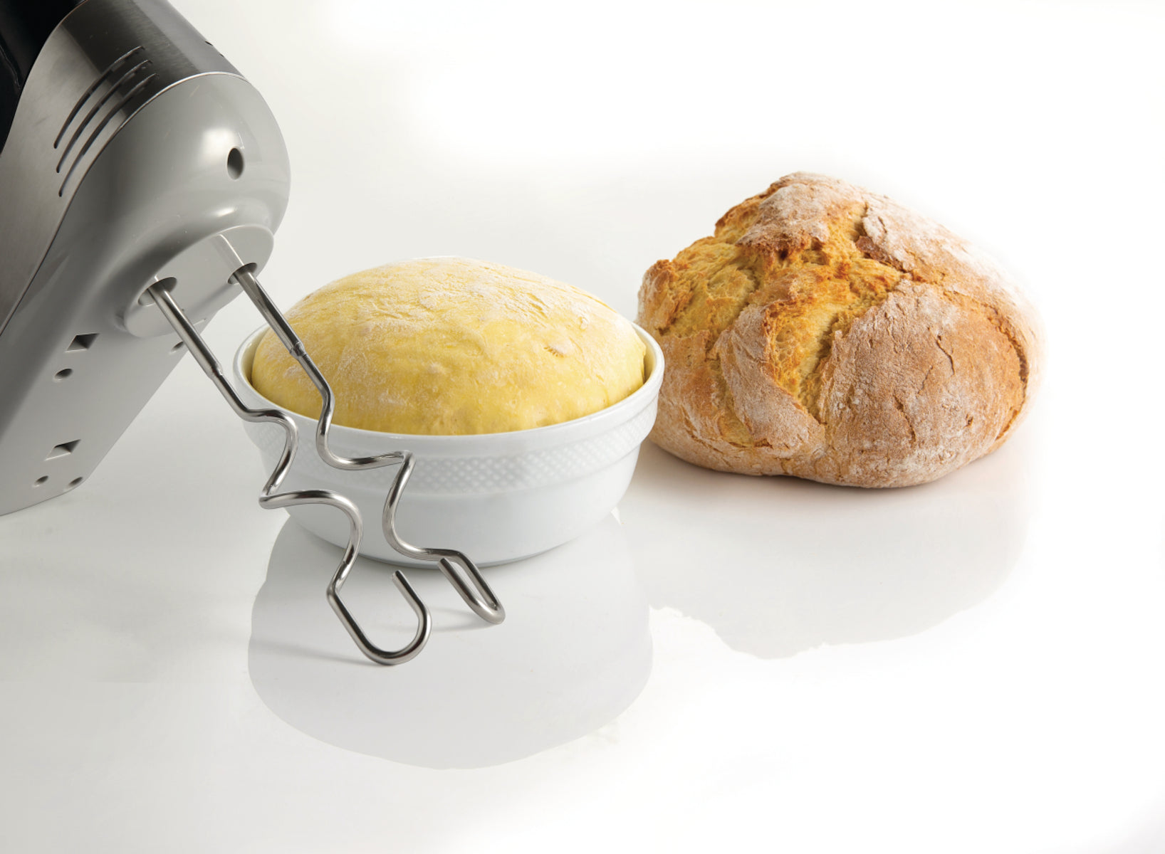 Gorenje Handmixer M500DCBK – 500 W, 5 Stufen, spülmaschinenfest – Schwarz