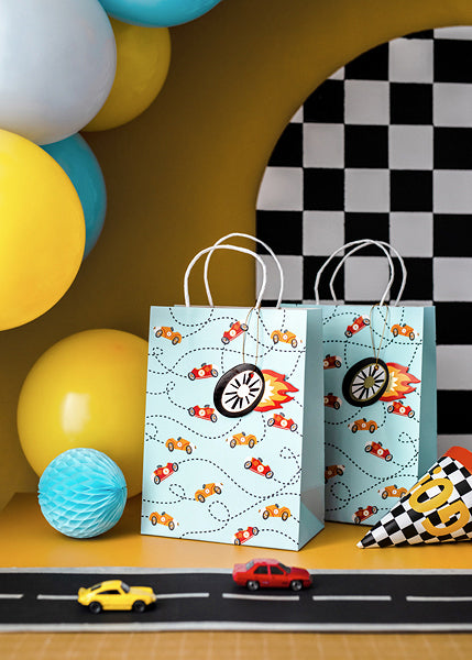 PartyDeco Geschenktasche Autos – 180 × 250 × 105 mm – 1 Stk.