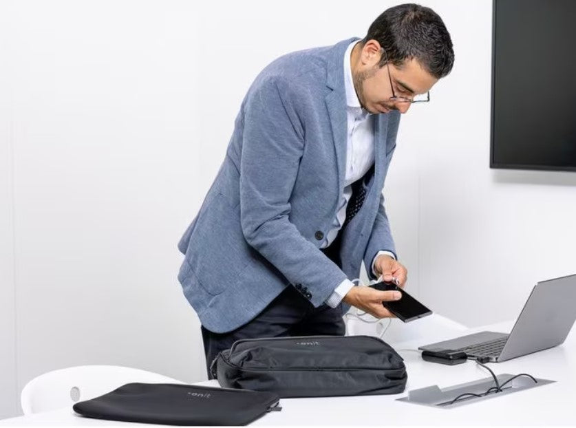 ONIT Notebook-Schutzhülle für Notebooks bis 14,1" – Schwarz