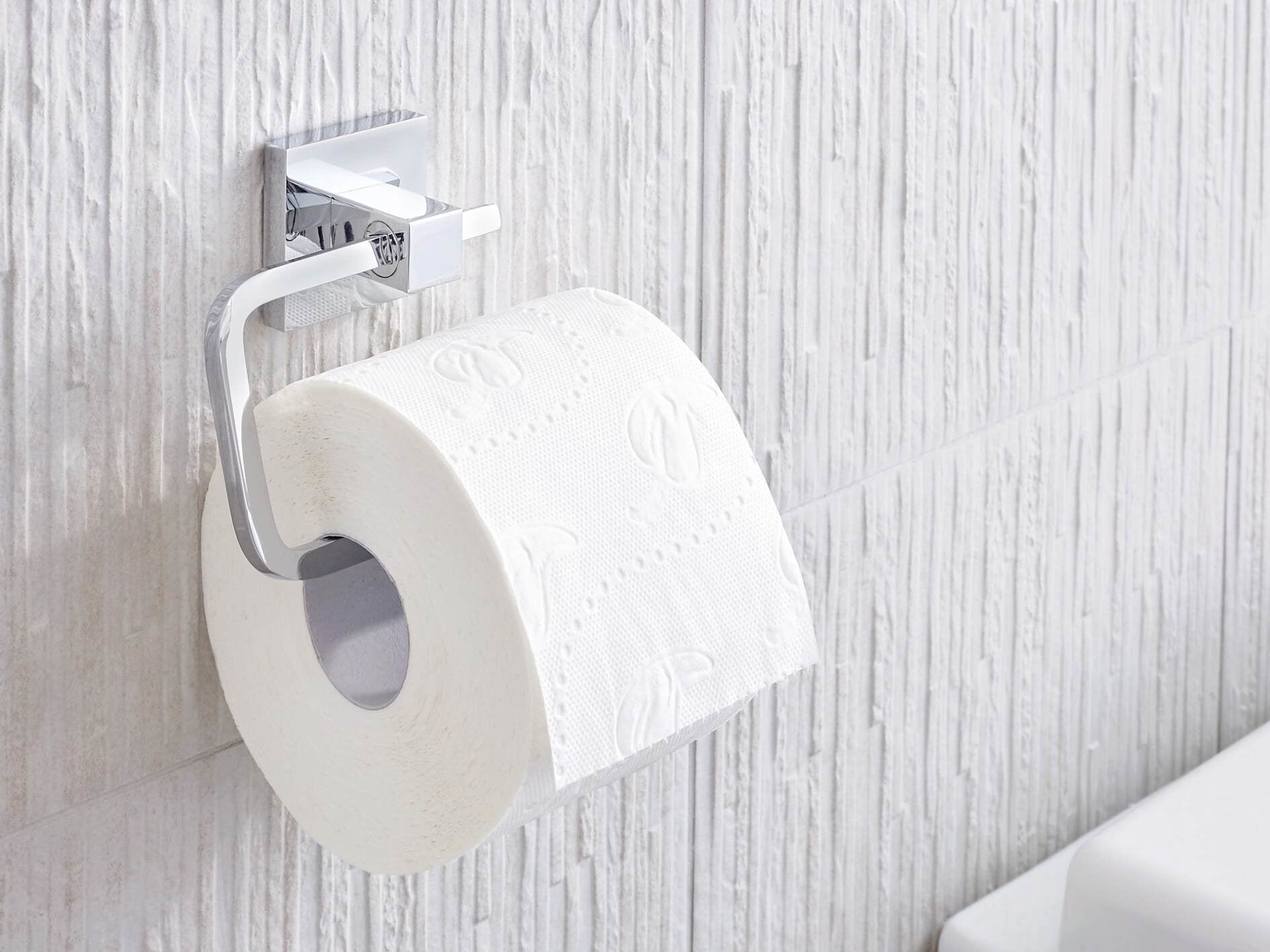 TESA Toilettenpapierhalter DELUXXE – Metall/Chrom, selbstklebend, 4,5 × 16 × 9,9 cm