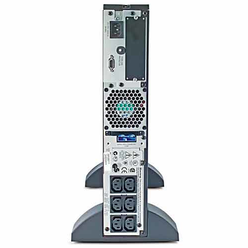 APC Smart-UPS RT1000VA USV 1 kVA/700 W Online – Rack/Tower 2U – C13×6, Eingang IEC C14 – schwarz