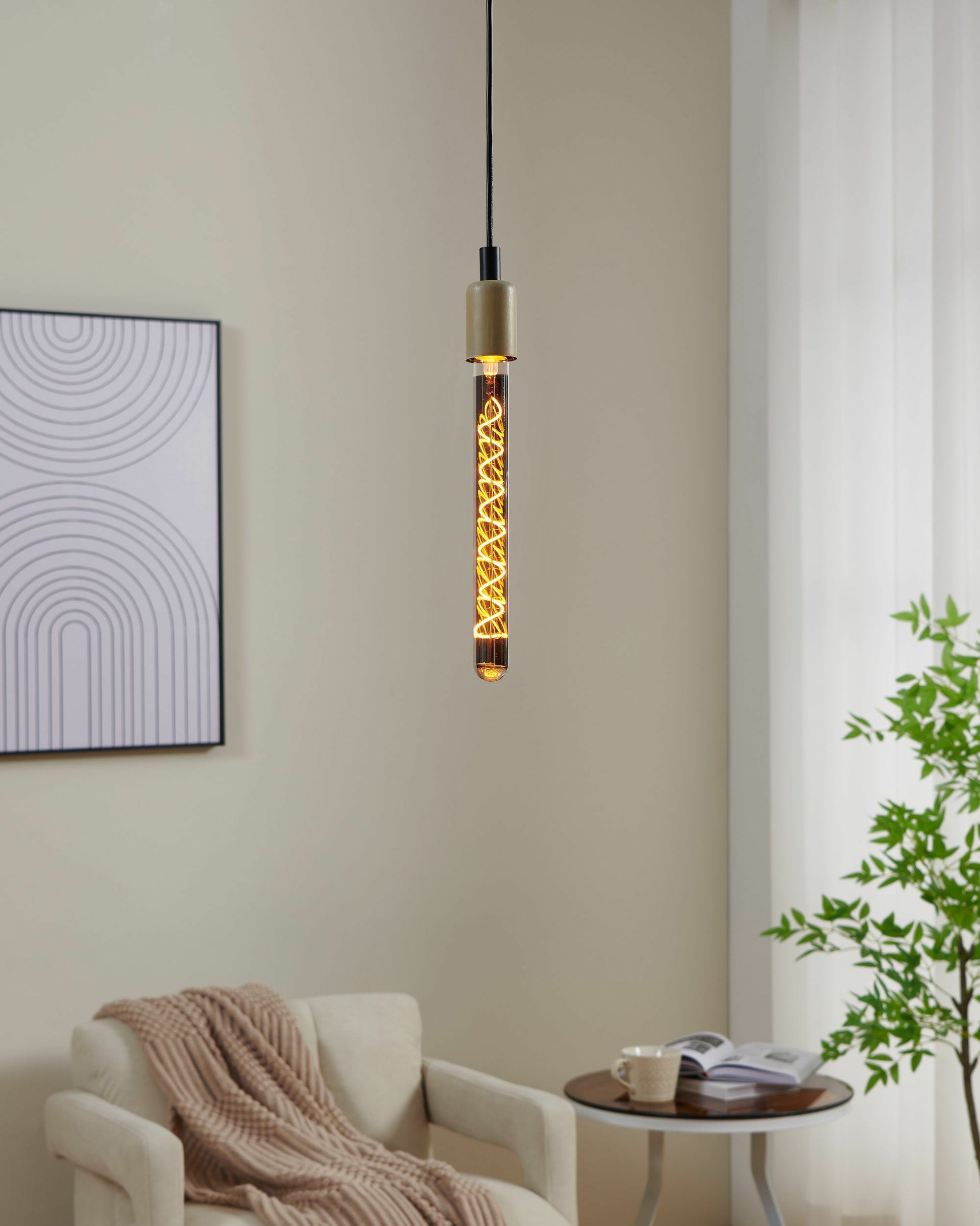 EGLO LED-Leuchtmittel E27 Stabform – Warmweiss 1700 K, 80 lm, 4 W – IP20 – 1 Stk. – Schwarz, Glas
