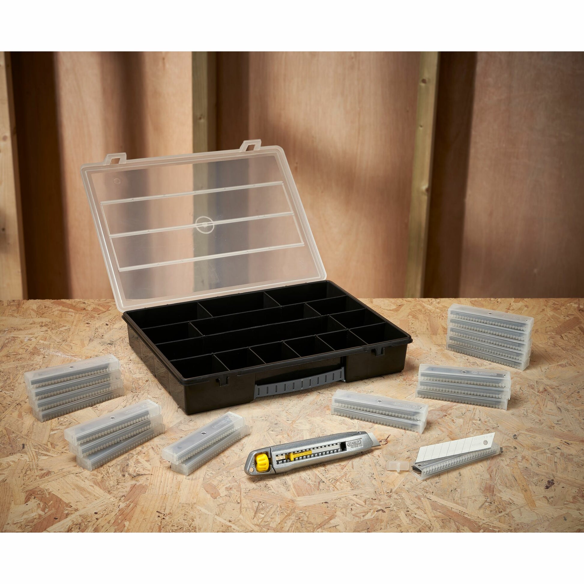 Stanley Cutter STHT10019-9 – 18 mm, grau, inkl. 200 Klingen