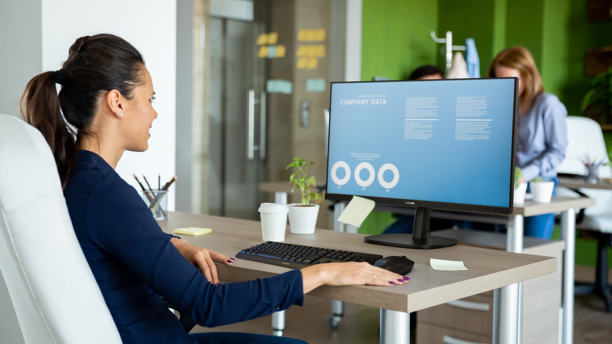 Philips 32B2N3500/00 – Monitor, 31,5", Lautsprecher, Pivot, 2× HDMI, 1× DisplayPort, USB-Hub, Schwarz