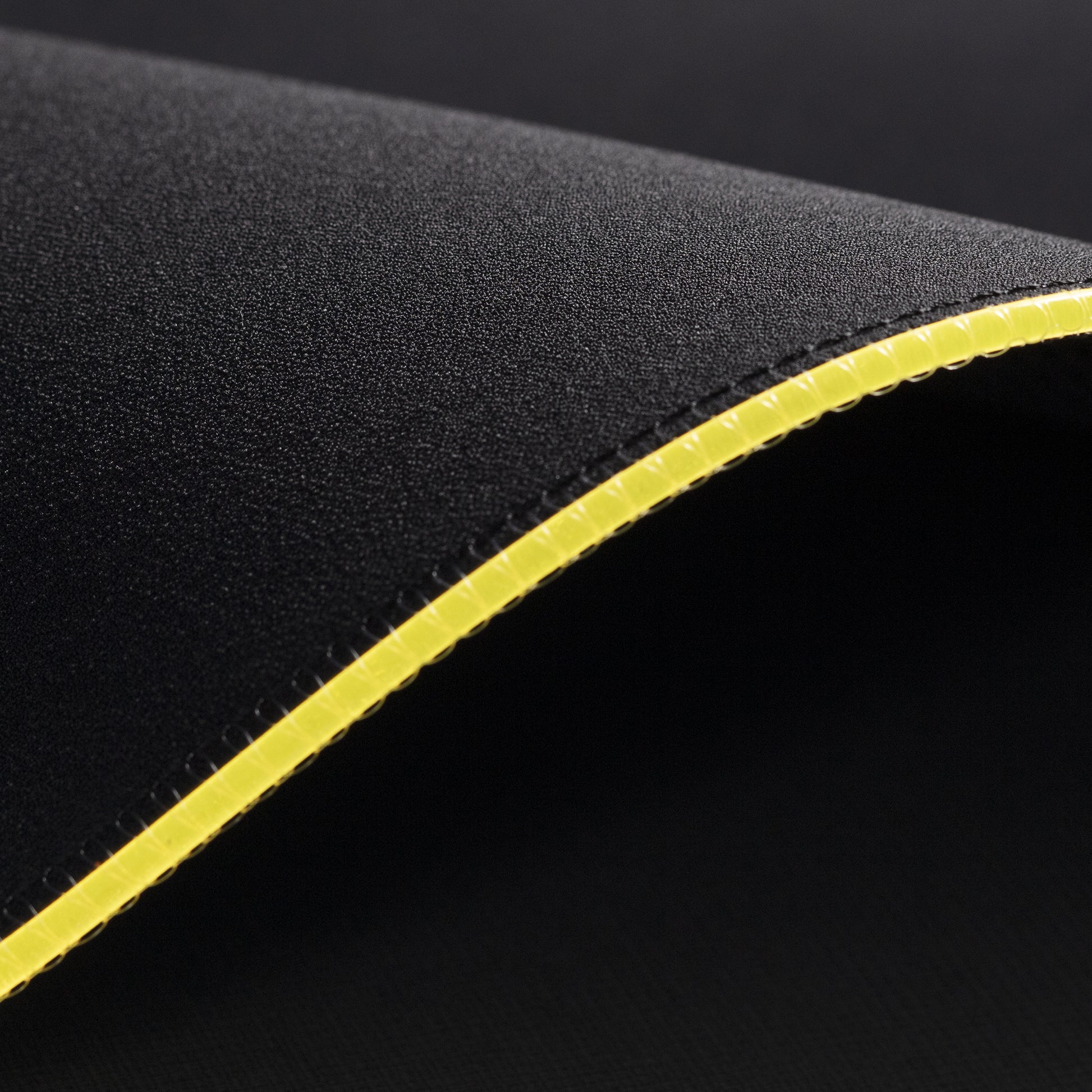 HyperX Pulsefire Mat – Gaming-Mauspad – Schwarz – 900 × 420 mm