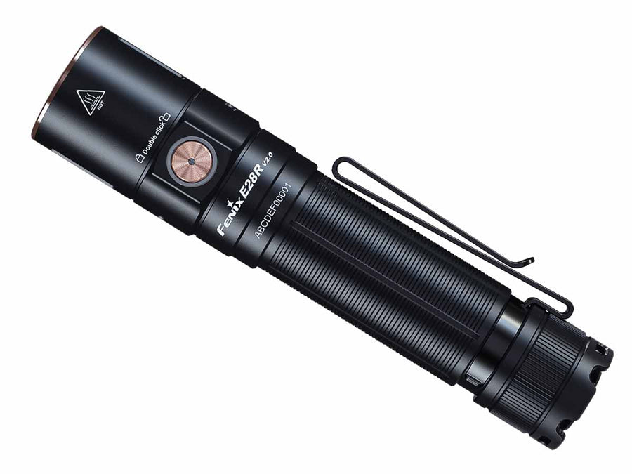 Fenix Taschenlampe E28R V2.0 – 1700 lm, 273 m, IP68, USB, 3400 mAh Akku, 7 Modi – Schwarz