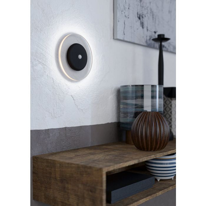 EGLO Wandleuchte Trepella – Ø 11,5 × 0,6 cm, 85 lm, 0,7 W, RGBW, 3000 K, dimmbar, schwarz, Akku, Fernbedienung