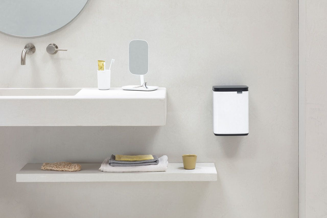 Brabantia Kosmetikeimer Bo – 4 l – Stahl, Rechteckig – Weiss – Soft-Close, Anti-Rutsch