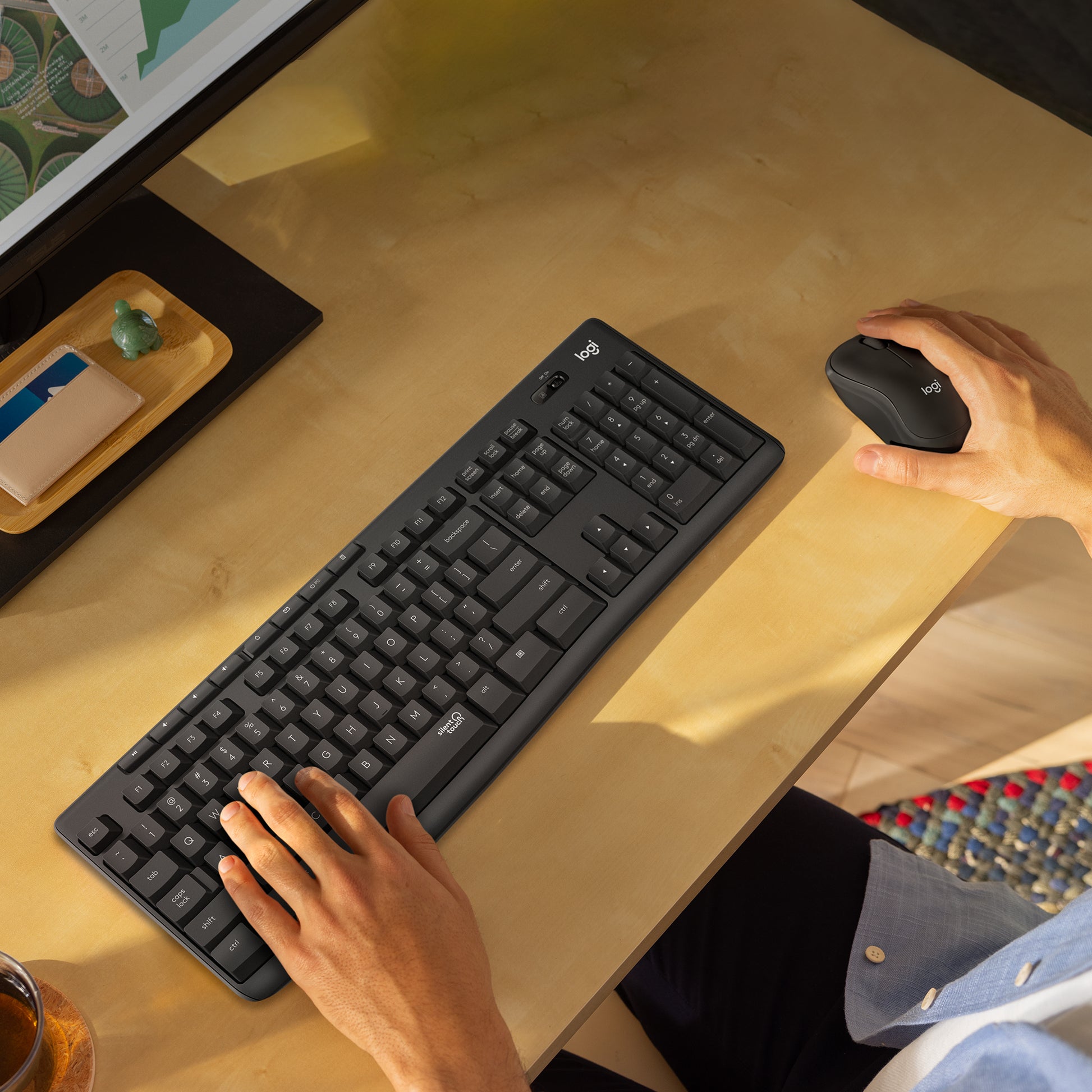 Logitech MK295 – Tastatur, kabellos, CH-Layout (DE-CH), Grau