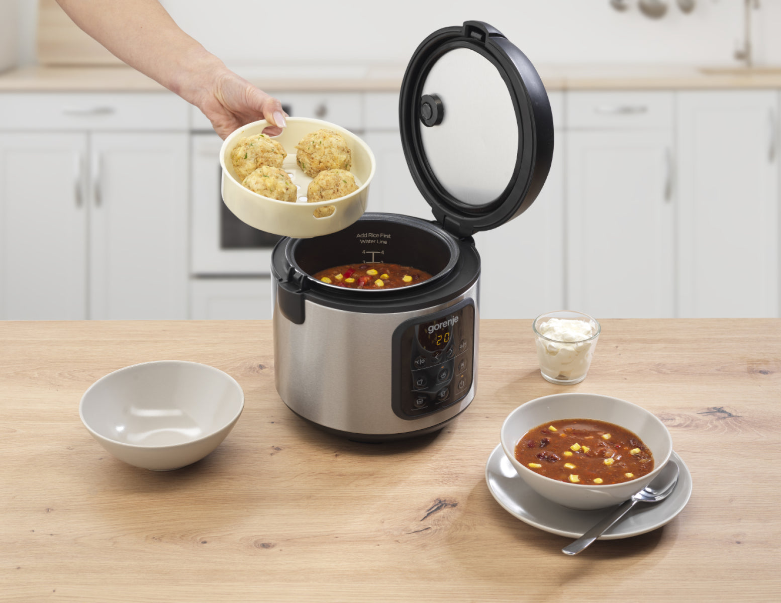 Gorenje Reiskocher MC2SBK – 2 l, 476 W, Warmhaltefunktion – Schwarz/Edelstahl