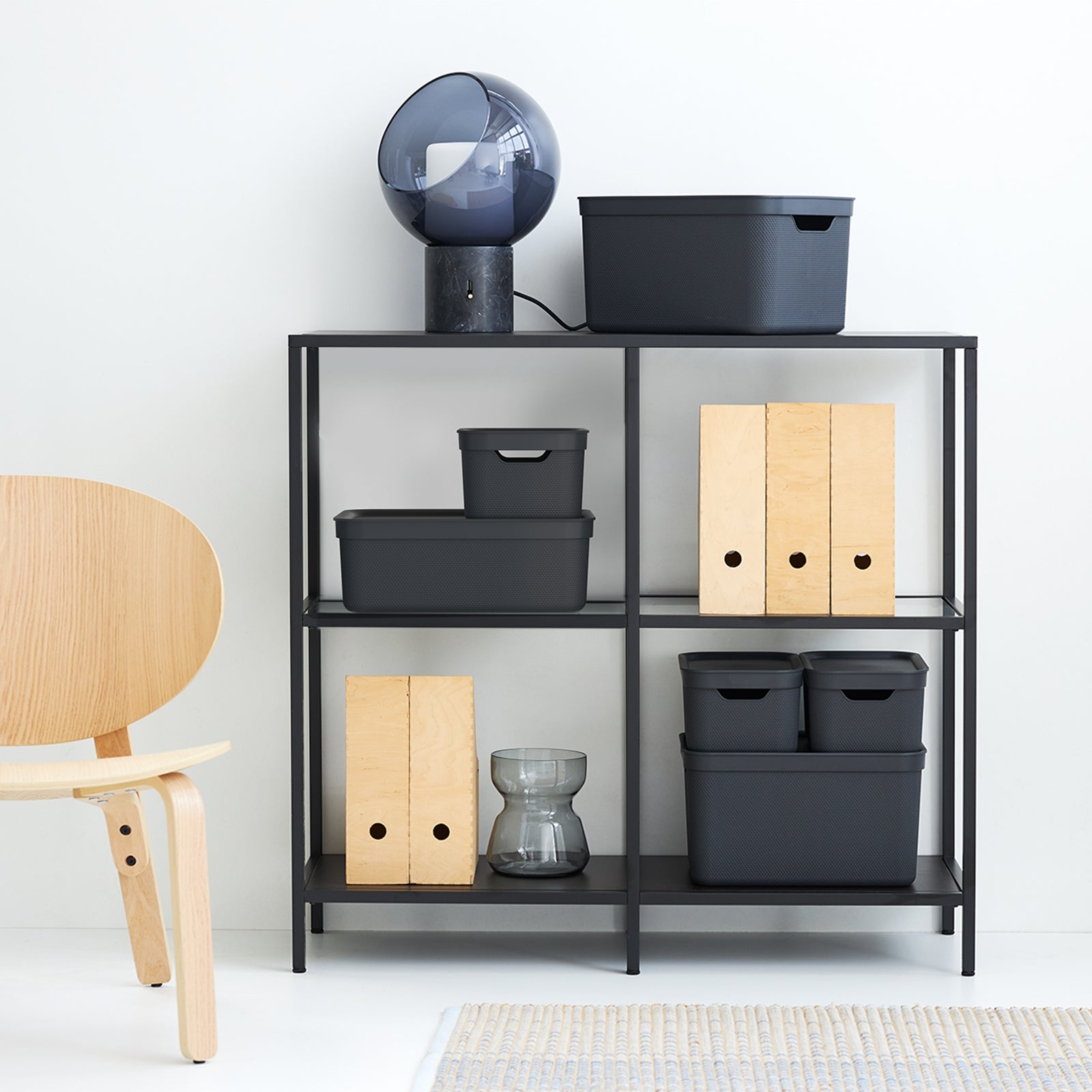 Rotho Aufbewahrungsbox 13 l (mit Deckel) – Kunststoff – schwarz – für A4 – 278 × 130 × 375 mm – 3 Stück