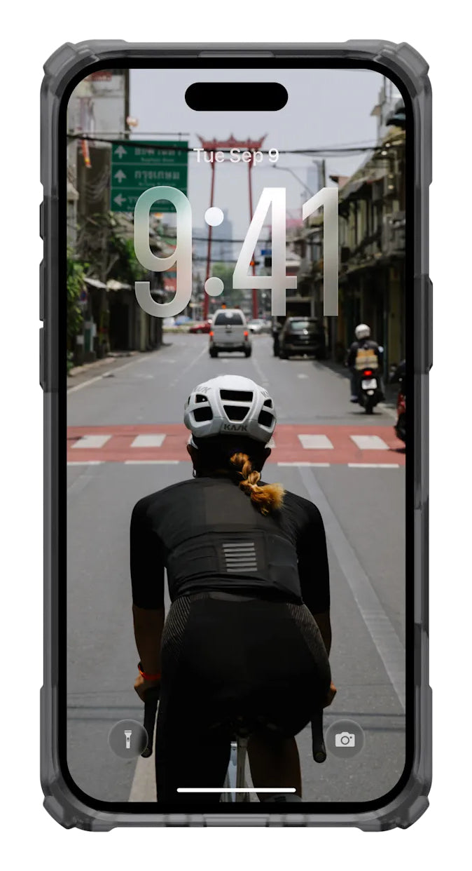 Urban Armor Gear Backcover Plasma XTE – für Apple iPhone Air – grau/titan – MagSafe-kompatibel