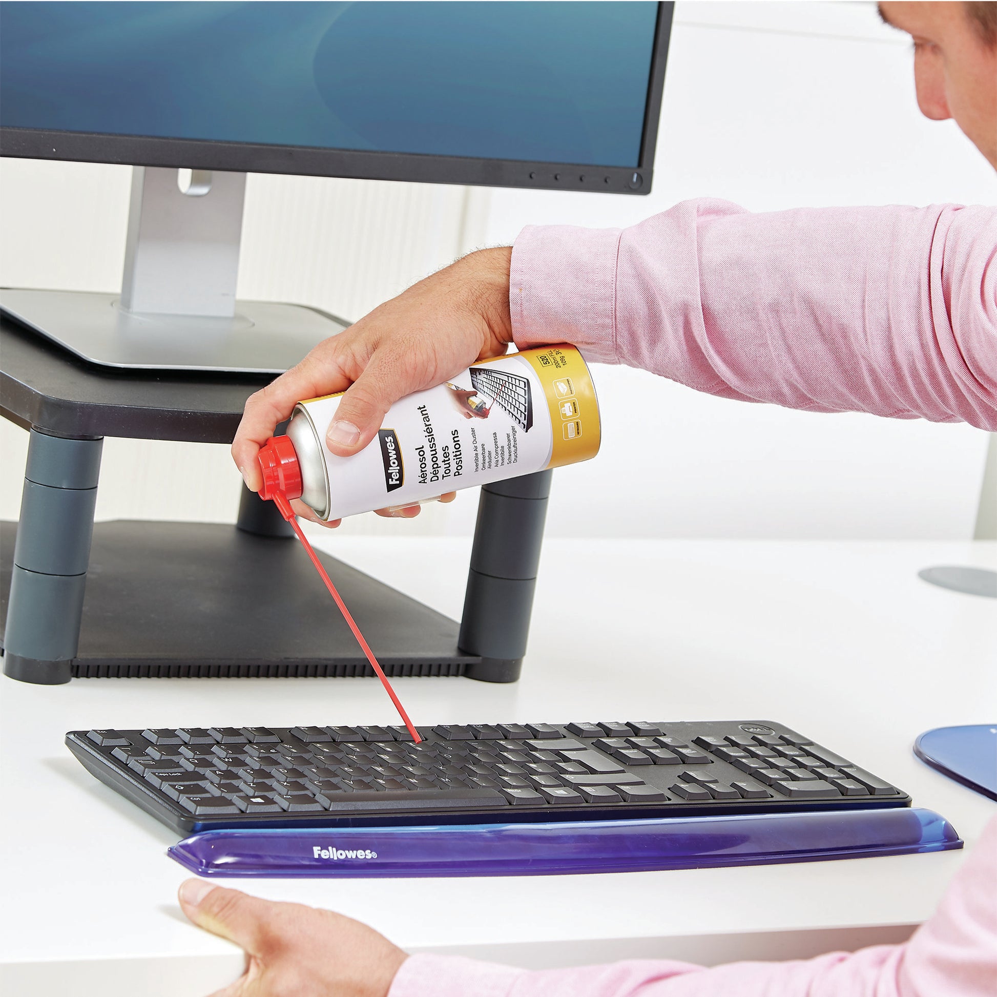 Fellowes Druckluftspray 9974805 – 200 ml – weiss – 6,4 × 6,4 × 18,8 cm – für Tastatur, Drucker u. a.