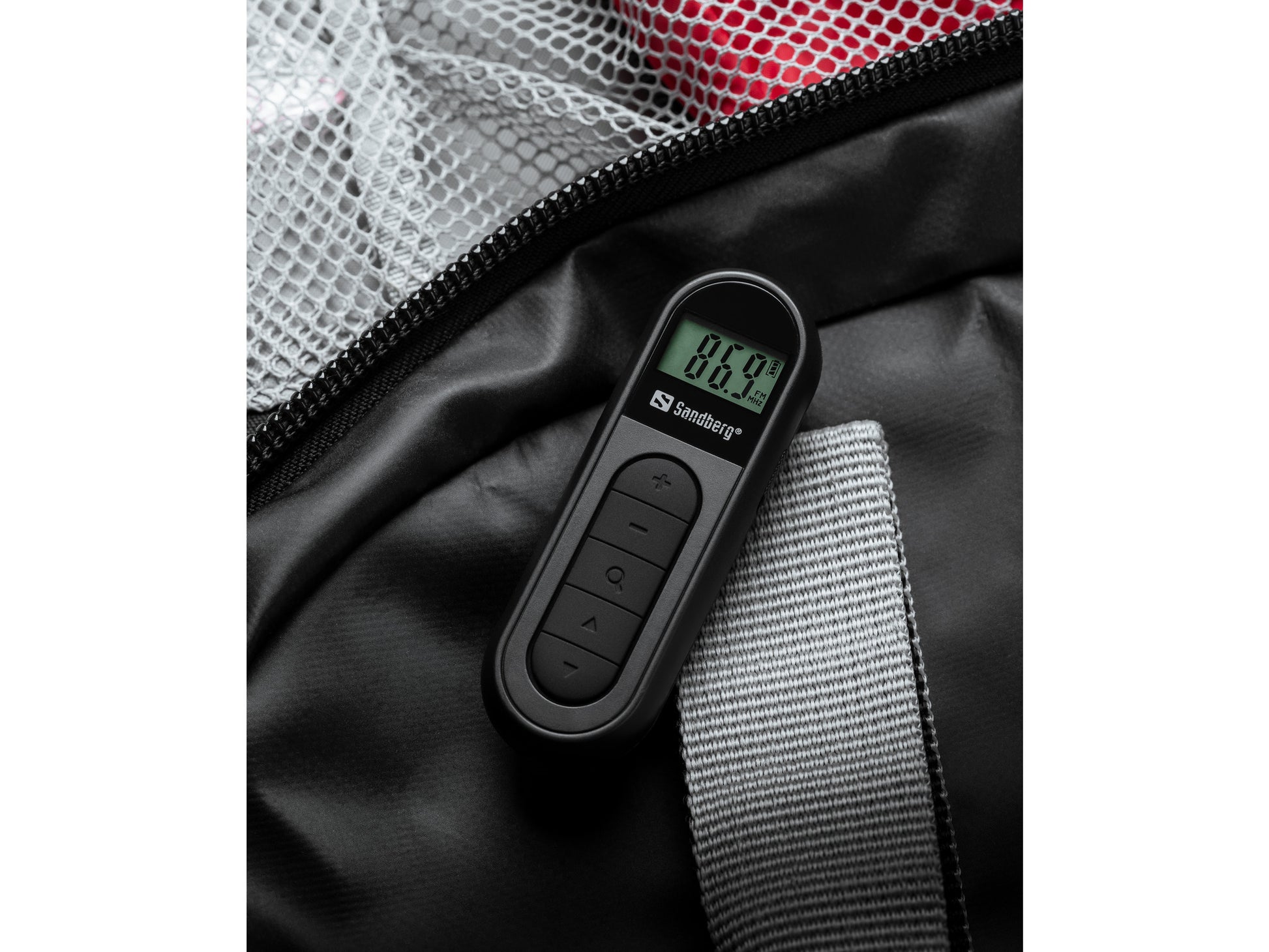 Sandberg Pocket Radio FM Recharge 421-01 – DAB-/Internetradio – Portabel – UKW – Schwarz