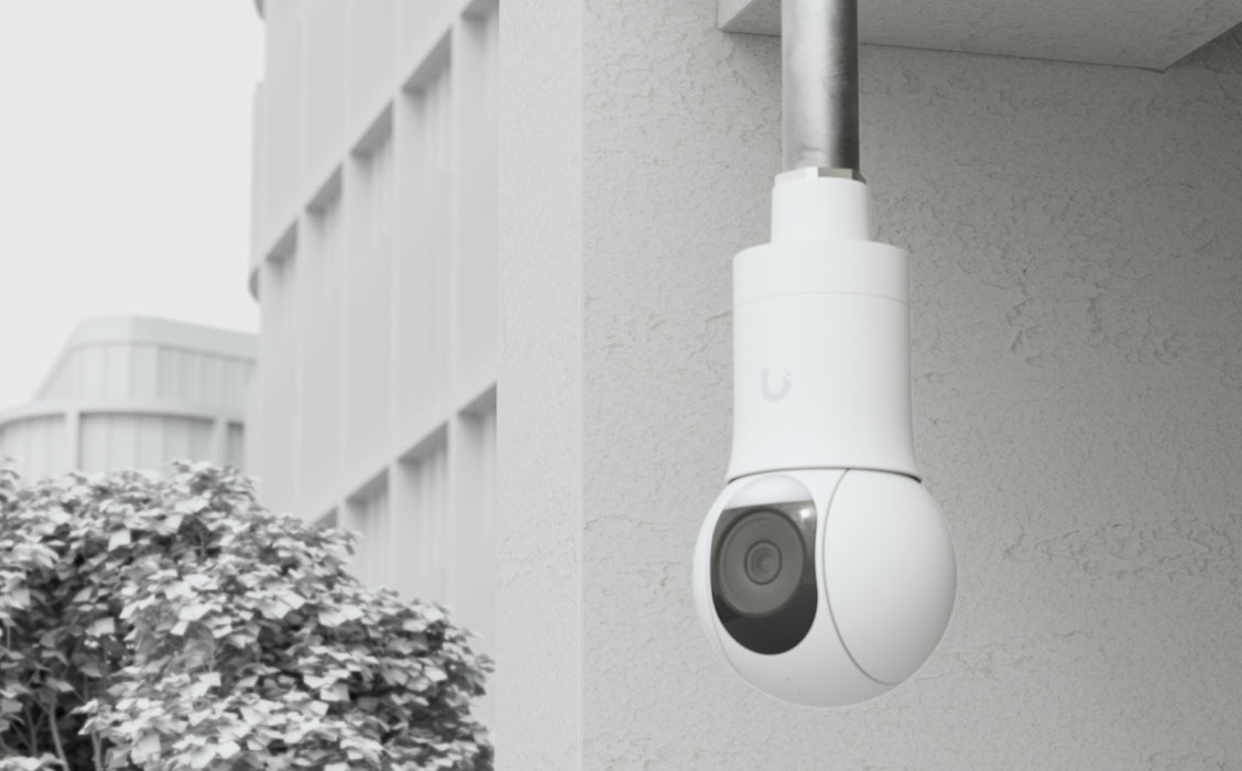 Ubiquiti UACC-G5-PTZ-PM Deckenhalterung – für UVC-G5-PTZ – 3/4" Gewinde, Weiss, Polycarbonat