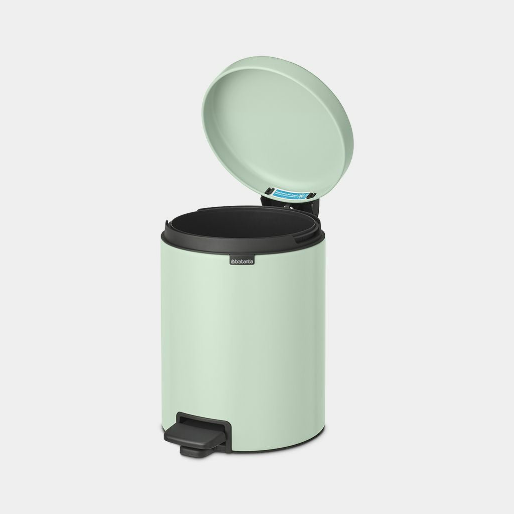 Brabantia NewIcon Treteimer – 5 l – Stahl, rund – Hellgrün – Soft-Close, mit Innenkübel