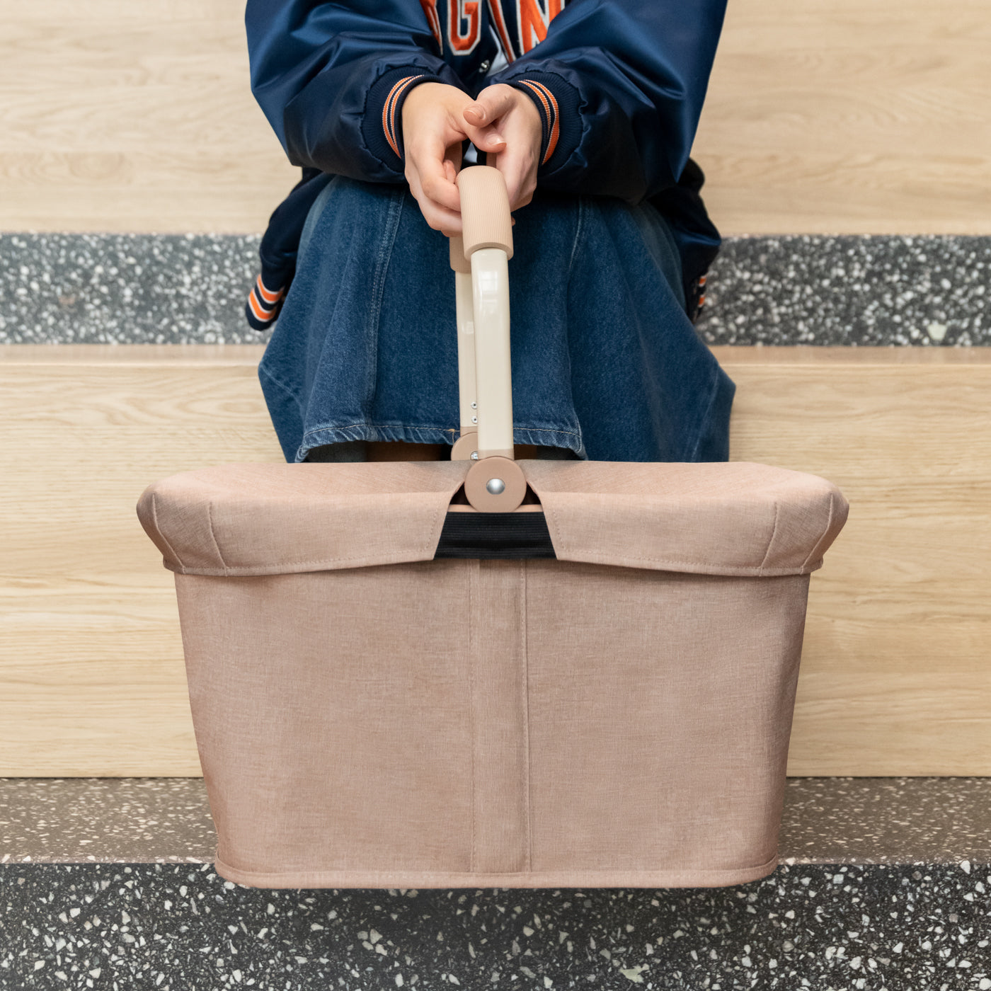 Reisenthel Trägerfahrzeug-Abdeckung – Wasserabweisend – 485 × 65 × 285 mm – Beige, Polyester – Twist Coffee