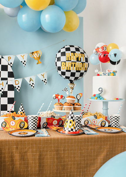 PartyDeco Papierteller – 26,5 × 18 cm, Rennauto-Motiv – 6 Stk.