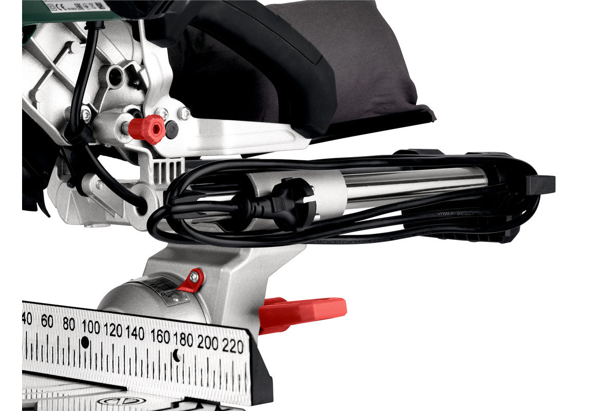 Metabo Kappsäge KGS 216 M – 1 500 W – Sägeblatt-Ø 216 mm – inkl. Sägeblatt & Staubbeutel
