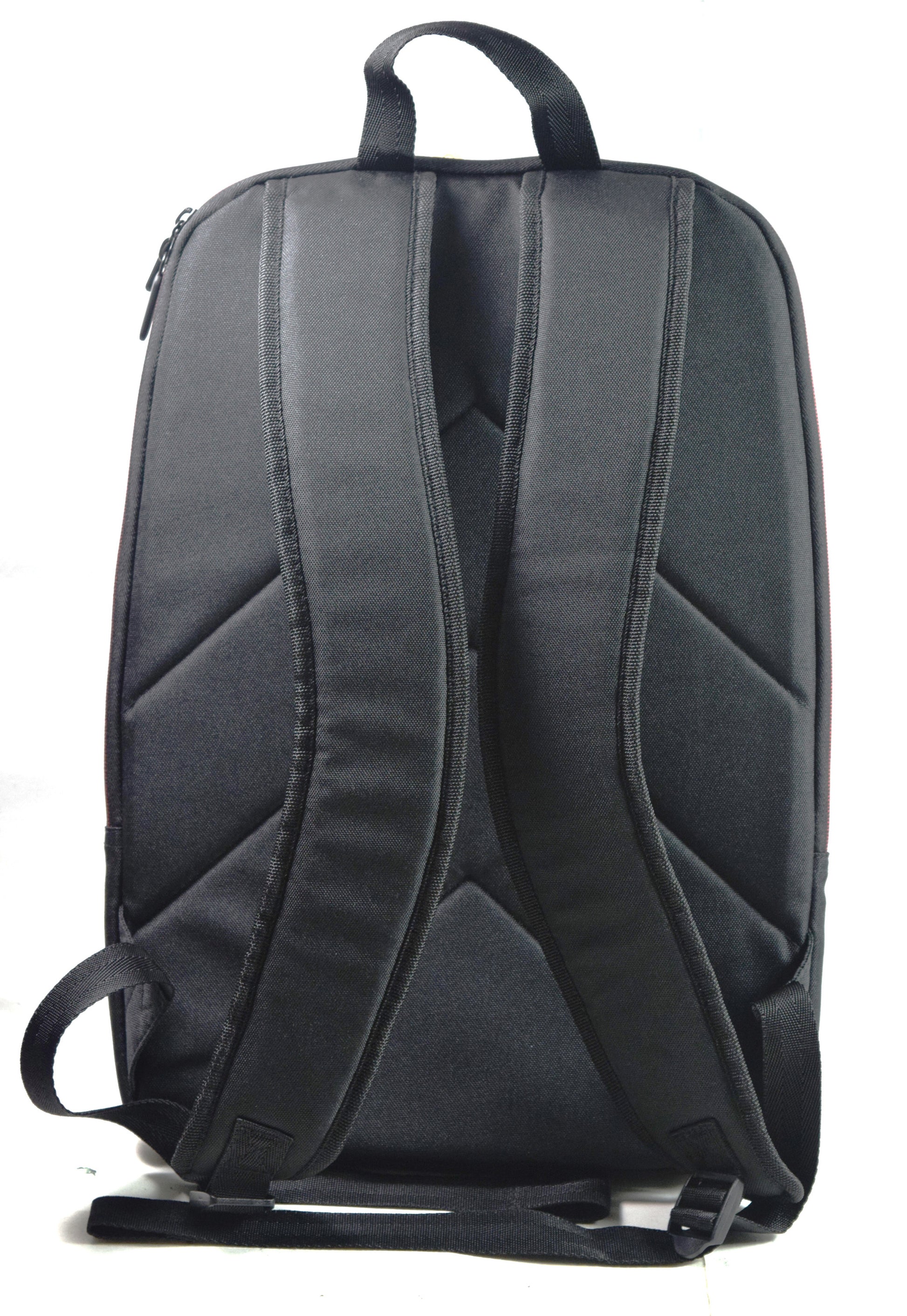 ASUS NEREUS Notebook-Rucksack bis 16" – stossfest, spritzwassergeschützt – Schwarz