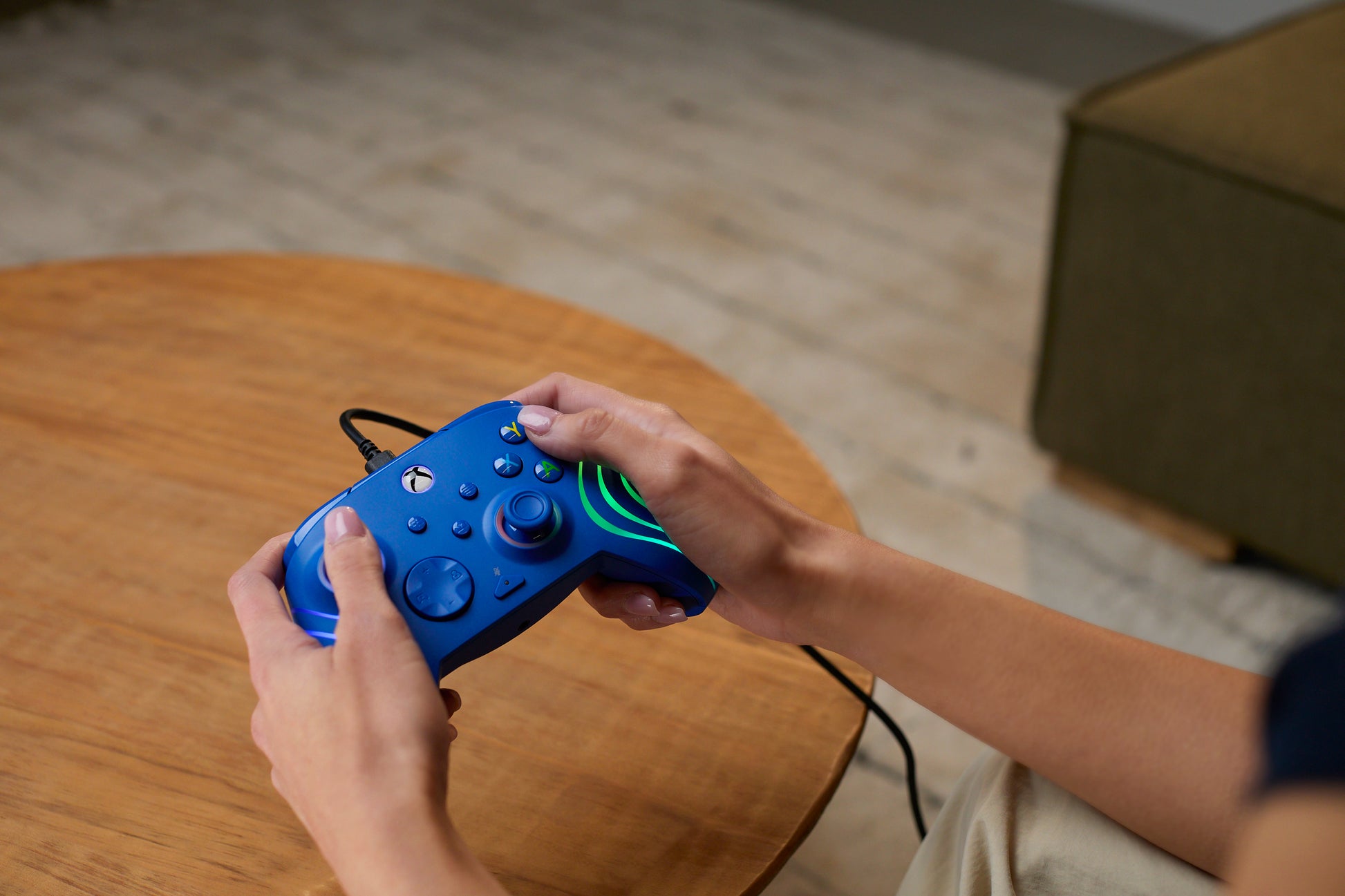 Turtle Beach Afterglow Wave – Gamepad – USB (kabelgebunden), RGB, für Xbox Series X/S, Xbox One & PC, Blau