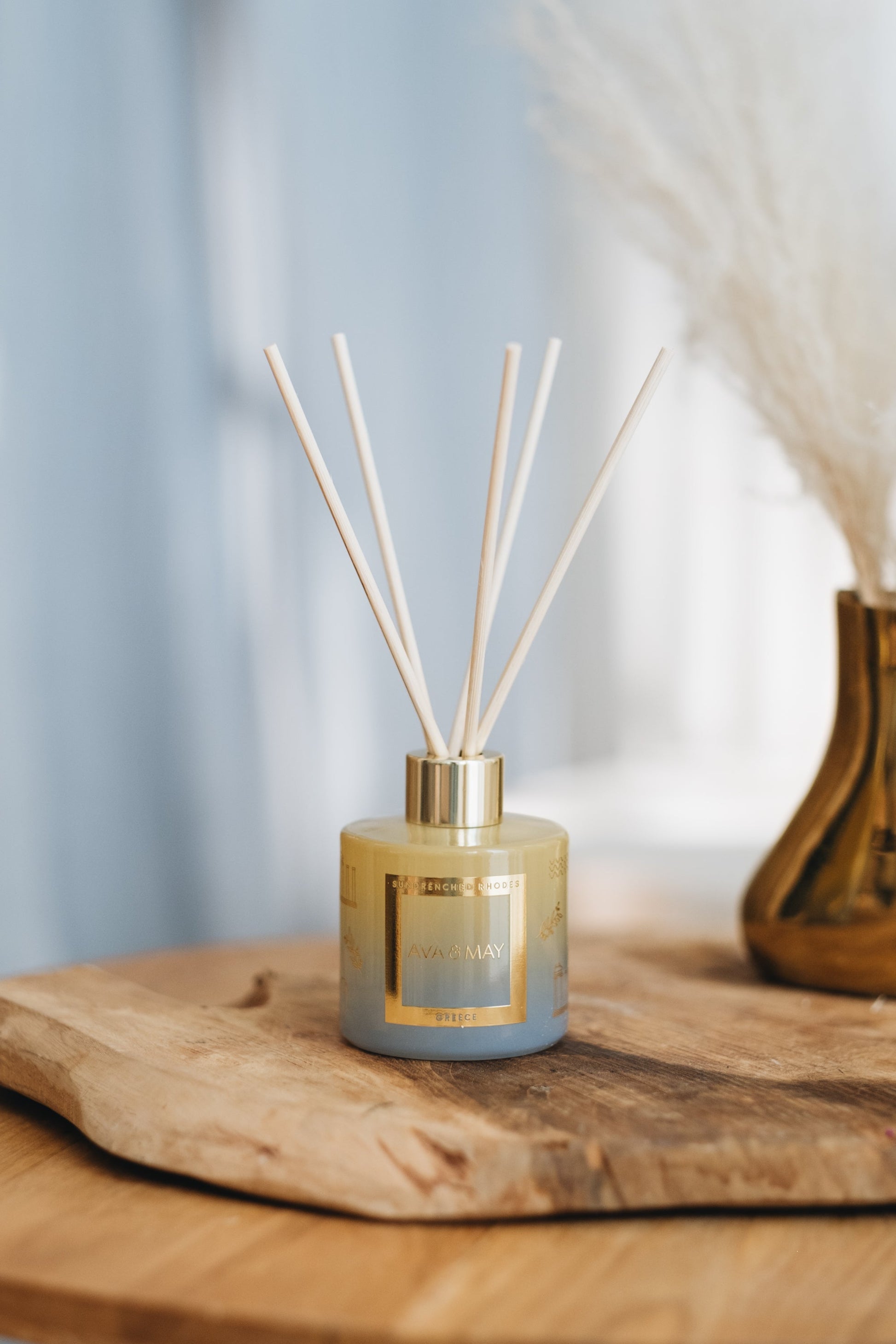 AVA & MAY Duftstäbchen Sundrenched Rhodes Feige – 100 ml – Stäbchen aus Echtholz