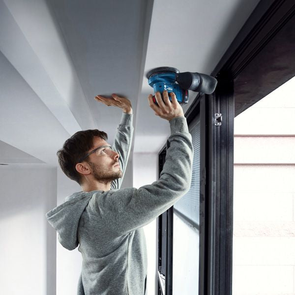 Bosch Professioneller Exzenterschleifer GEX 185-LI – 18 V (AMPShare) – Klettverschluss – Solo – Staubsack